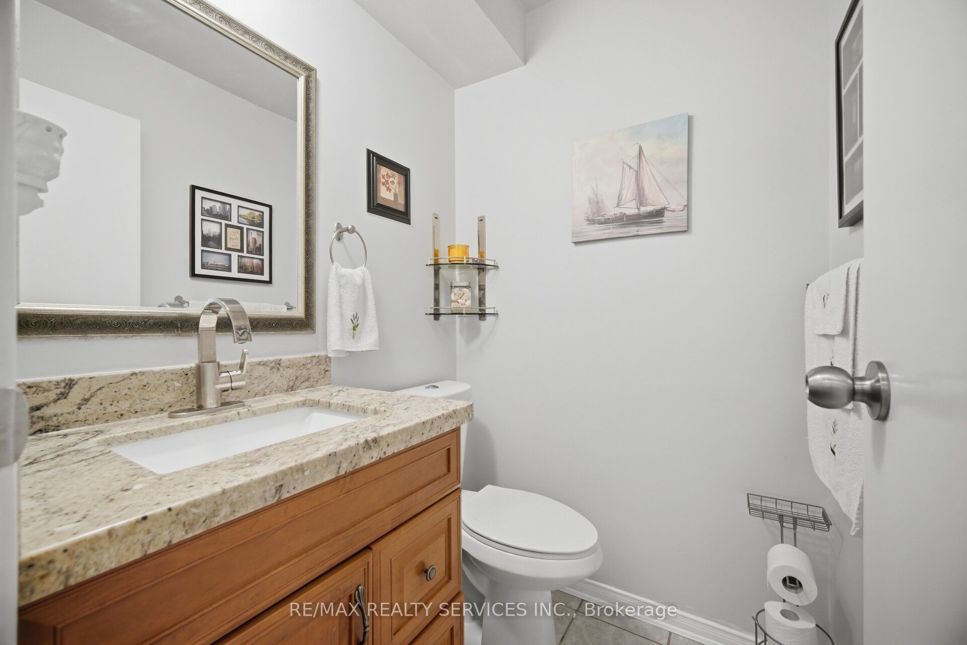 152 Weybridge Trail Property Photo 19