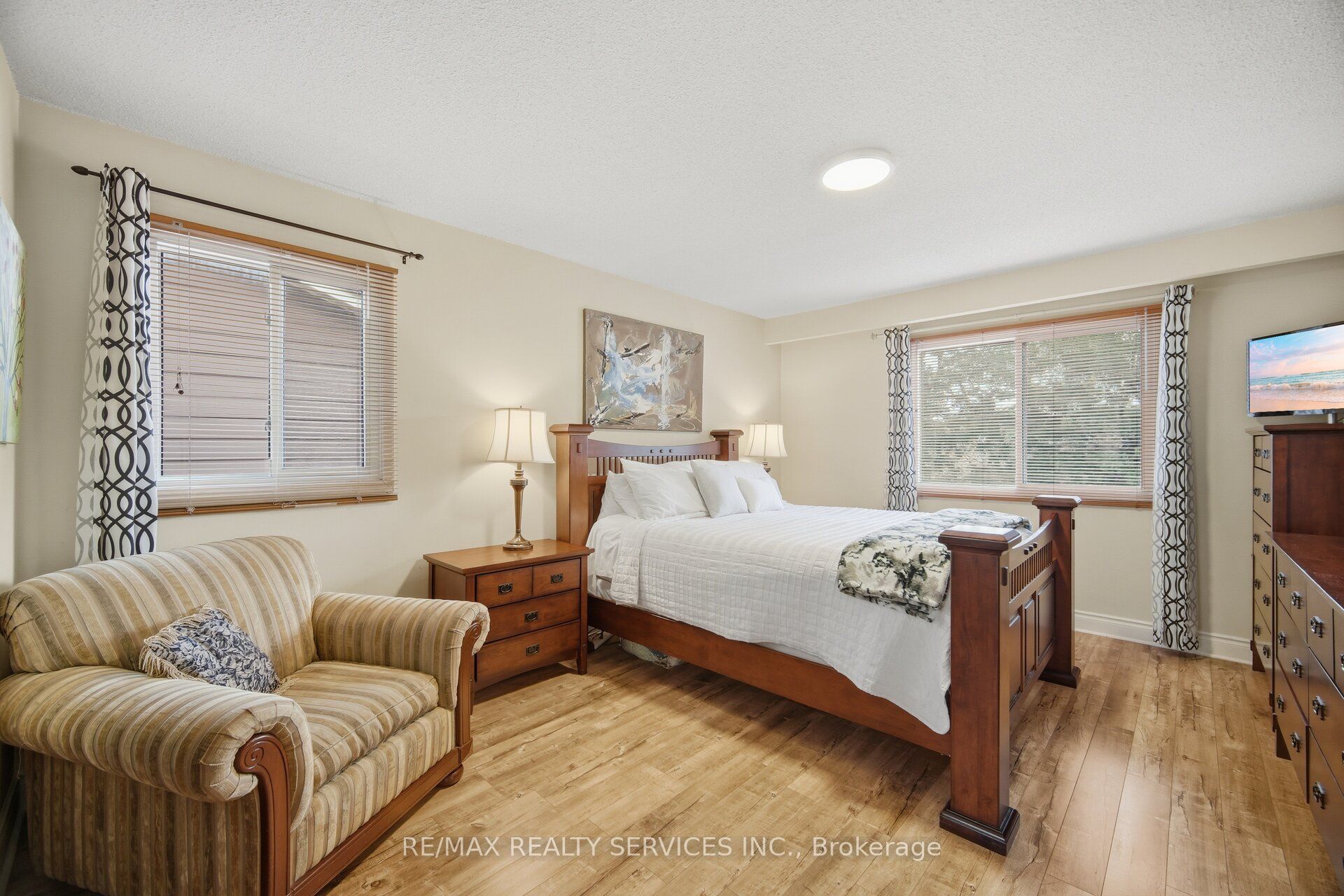 152 Weybridge Trail Property Photo 21