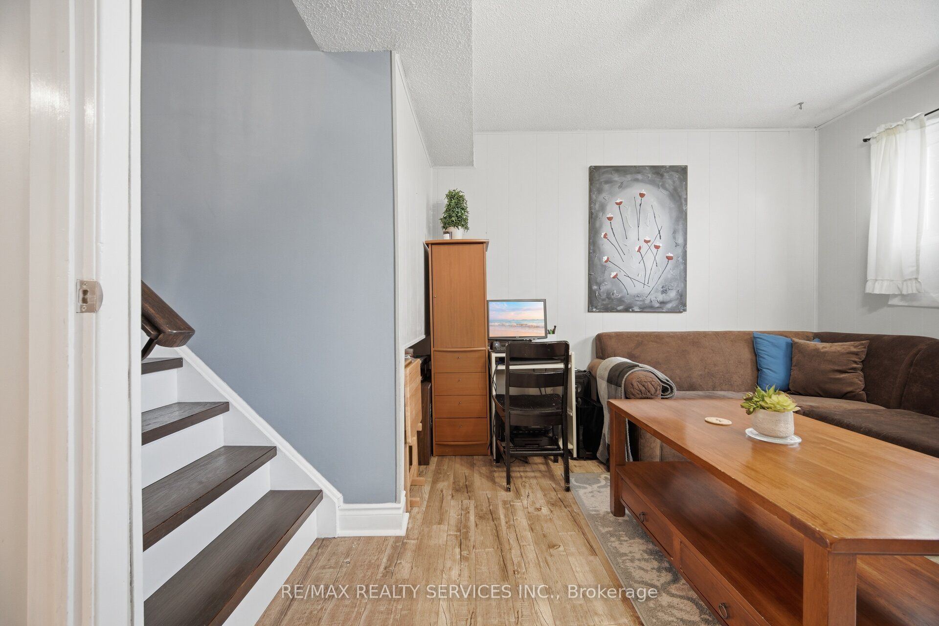 152 Weybridge Trail Property Photo 29
