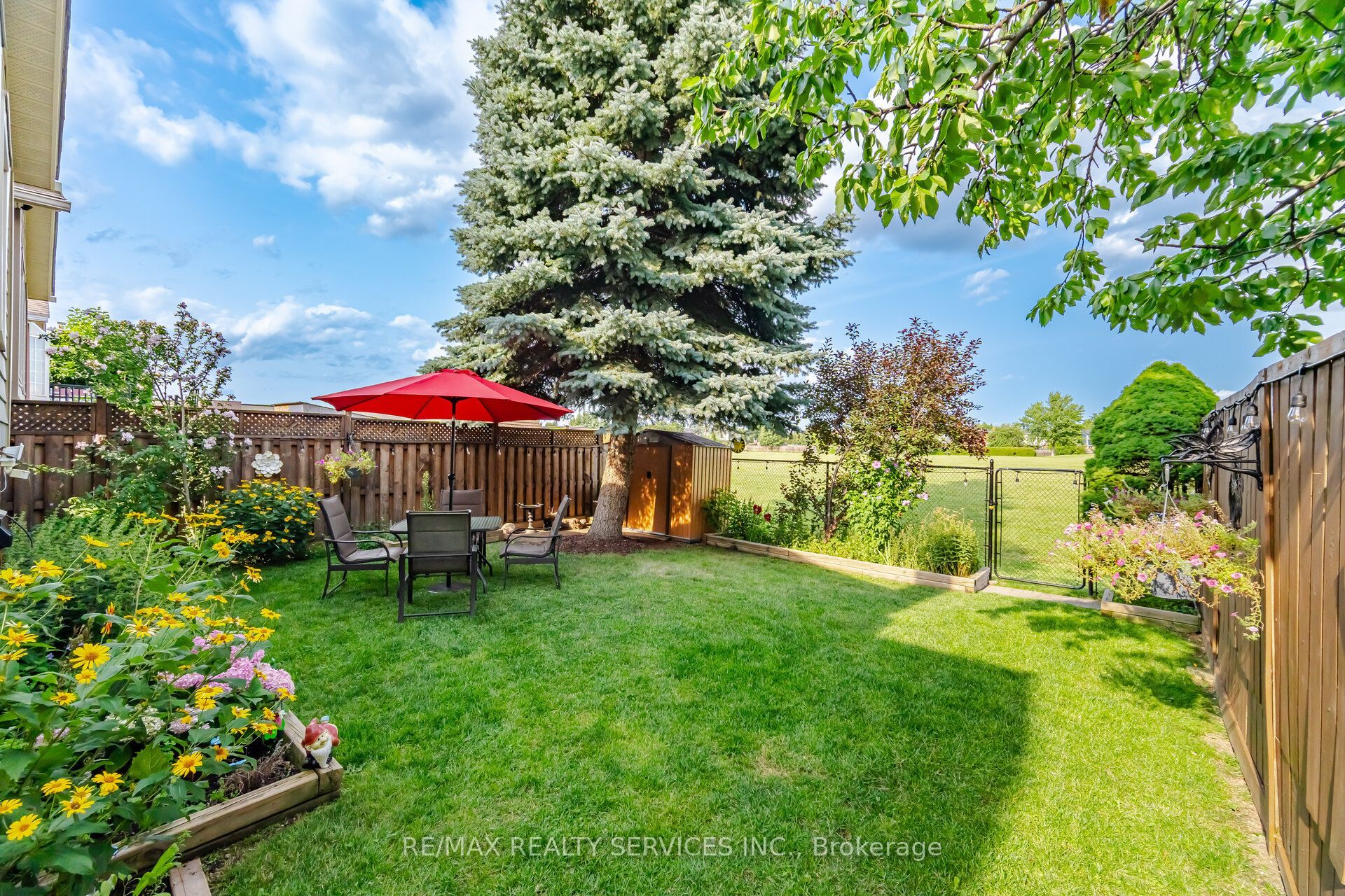 152 Weybridge Trail Property Photo 40