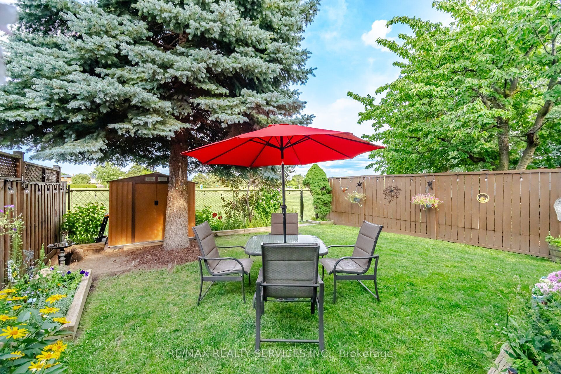 152 Weybridge Trail Property Photo 42