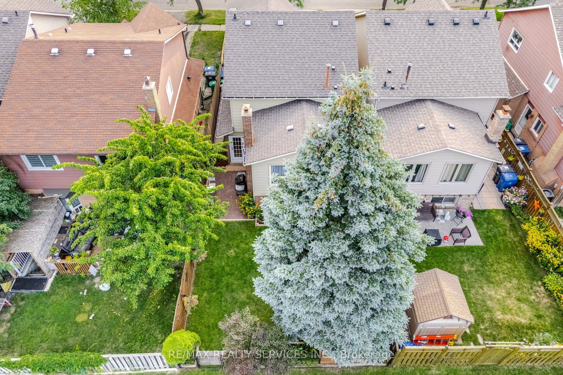 152 Weybridge Trail Property Photo 48