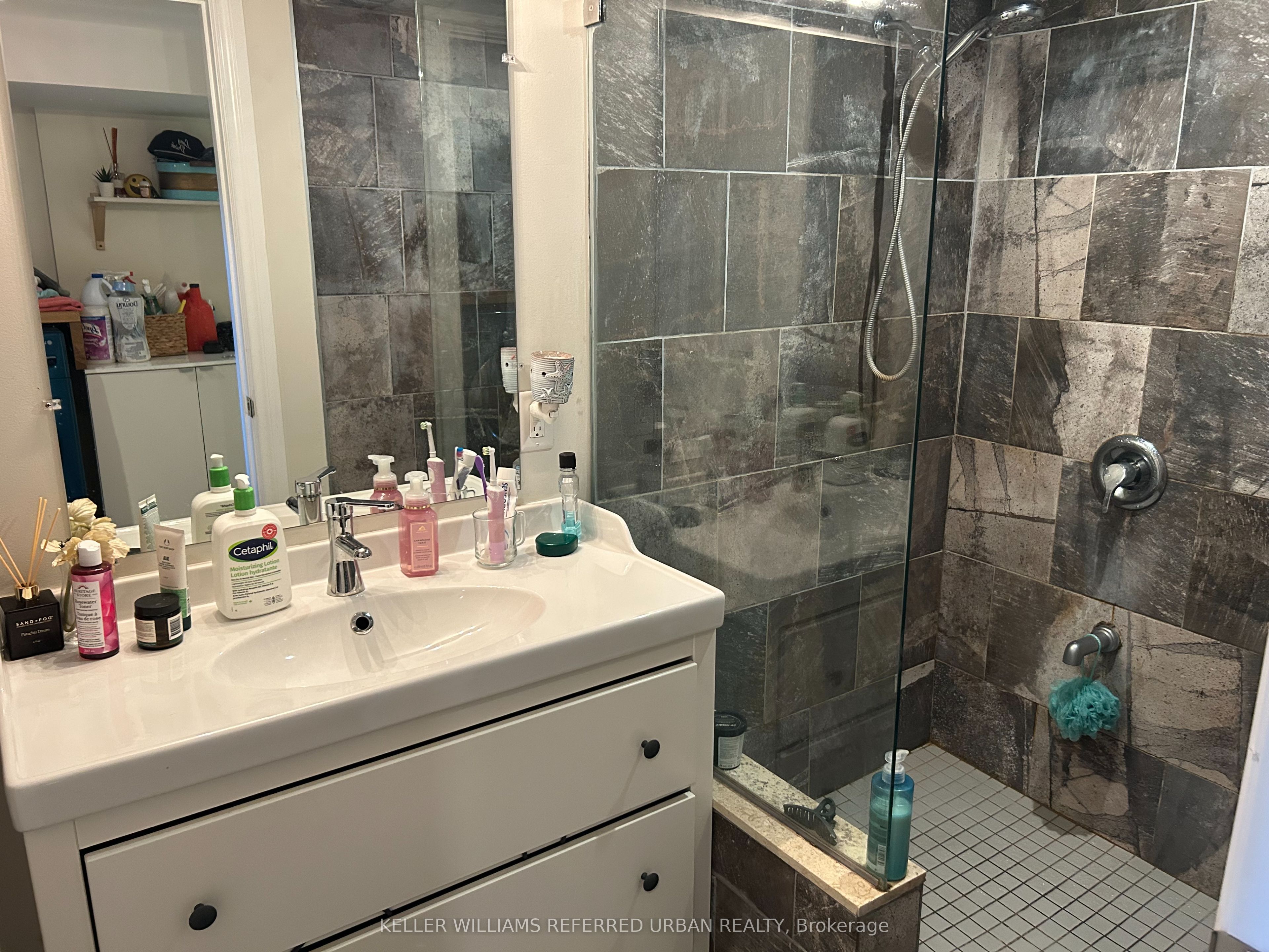 26 Indian Trail Lower Property Photo 15