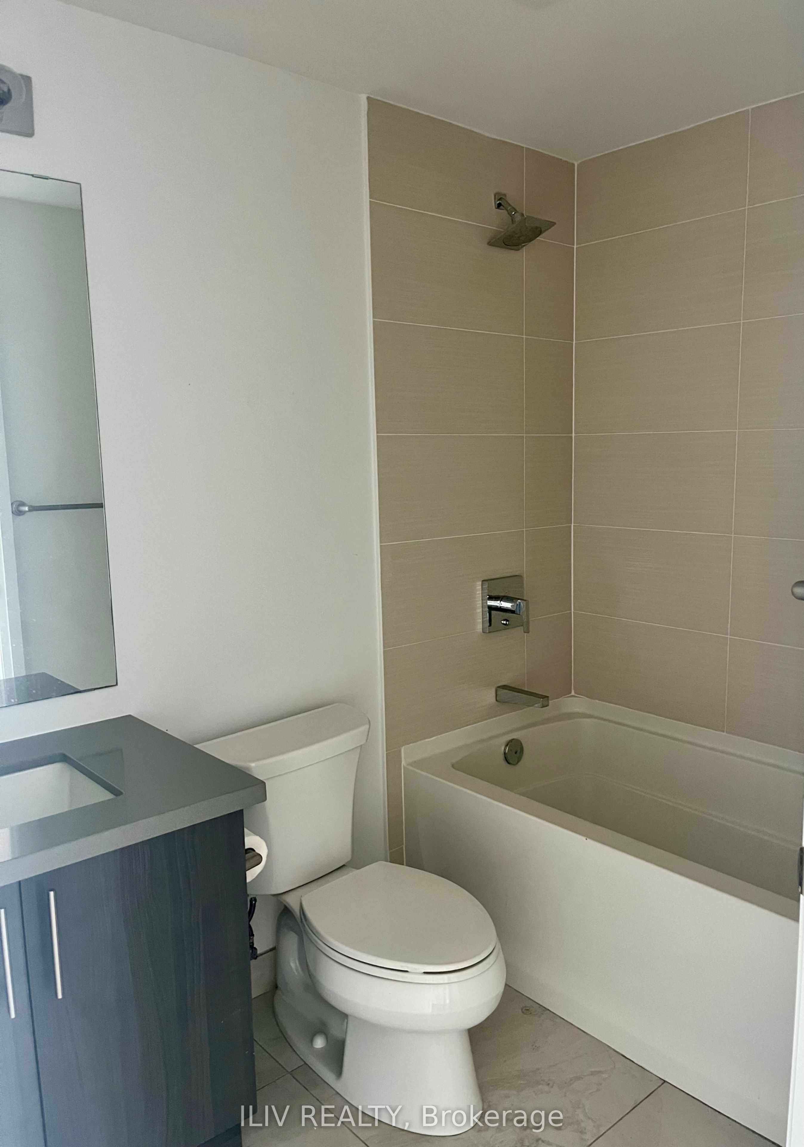 16 Mcadam Avenue 605 Property Photo 17