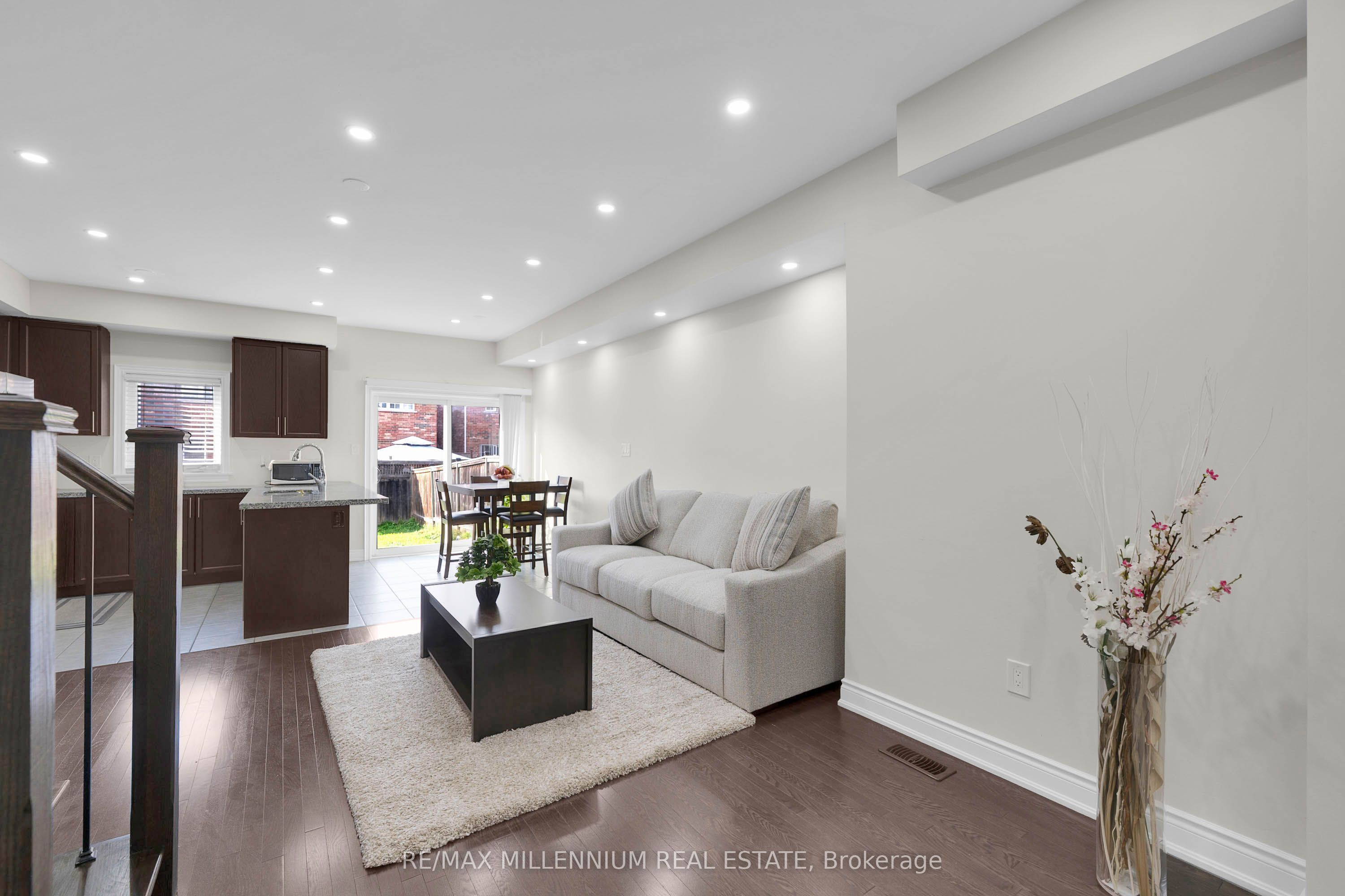 18 Brussels Avenue Property Photo 13