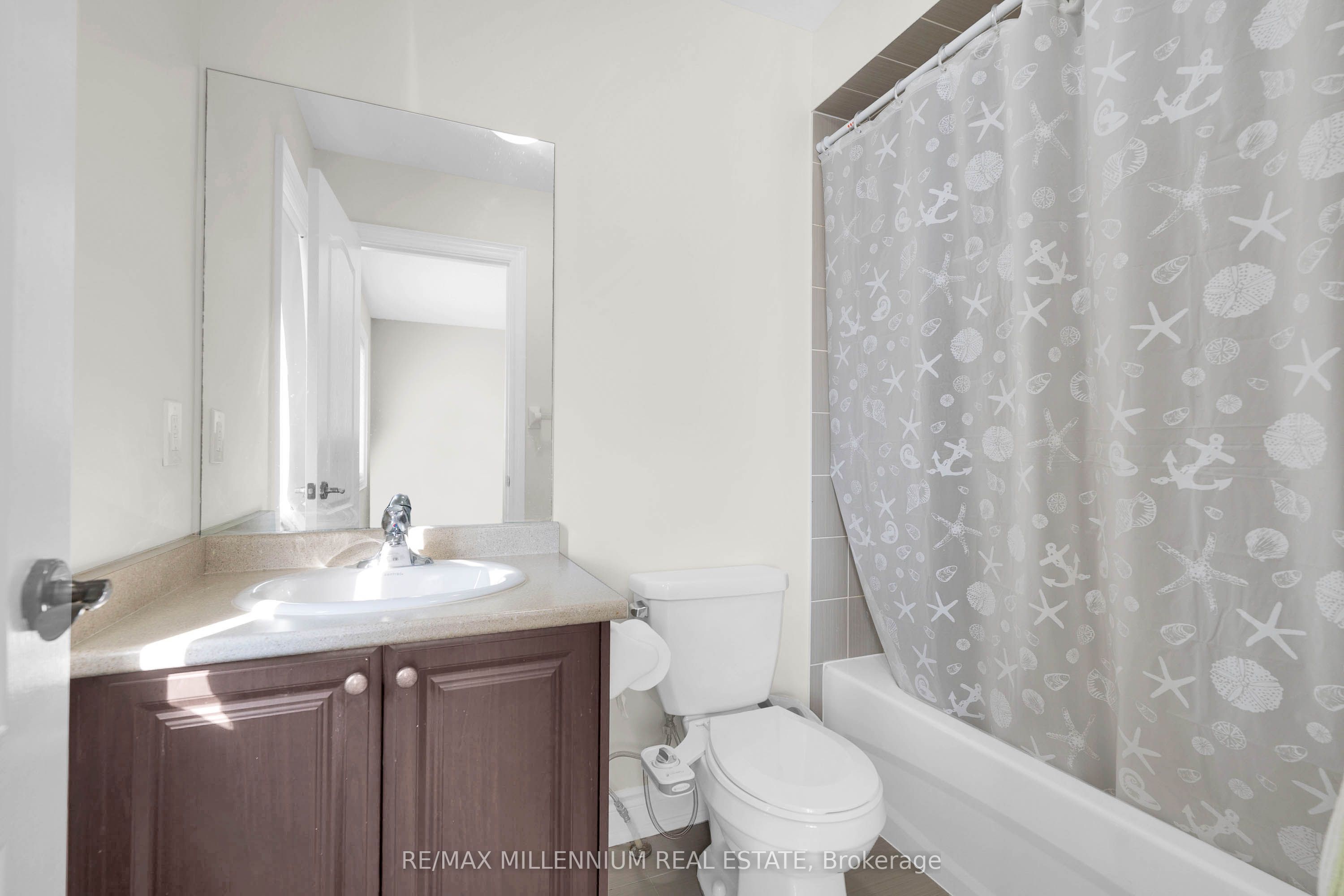 18 Brussels Avenue Property Photo 26