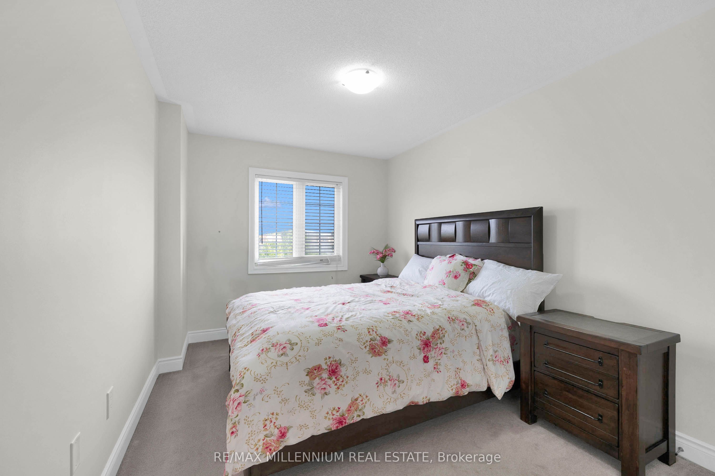 18 Brussels Avenue Property Photo 27