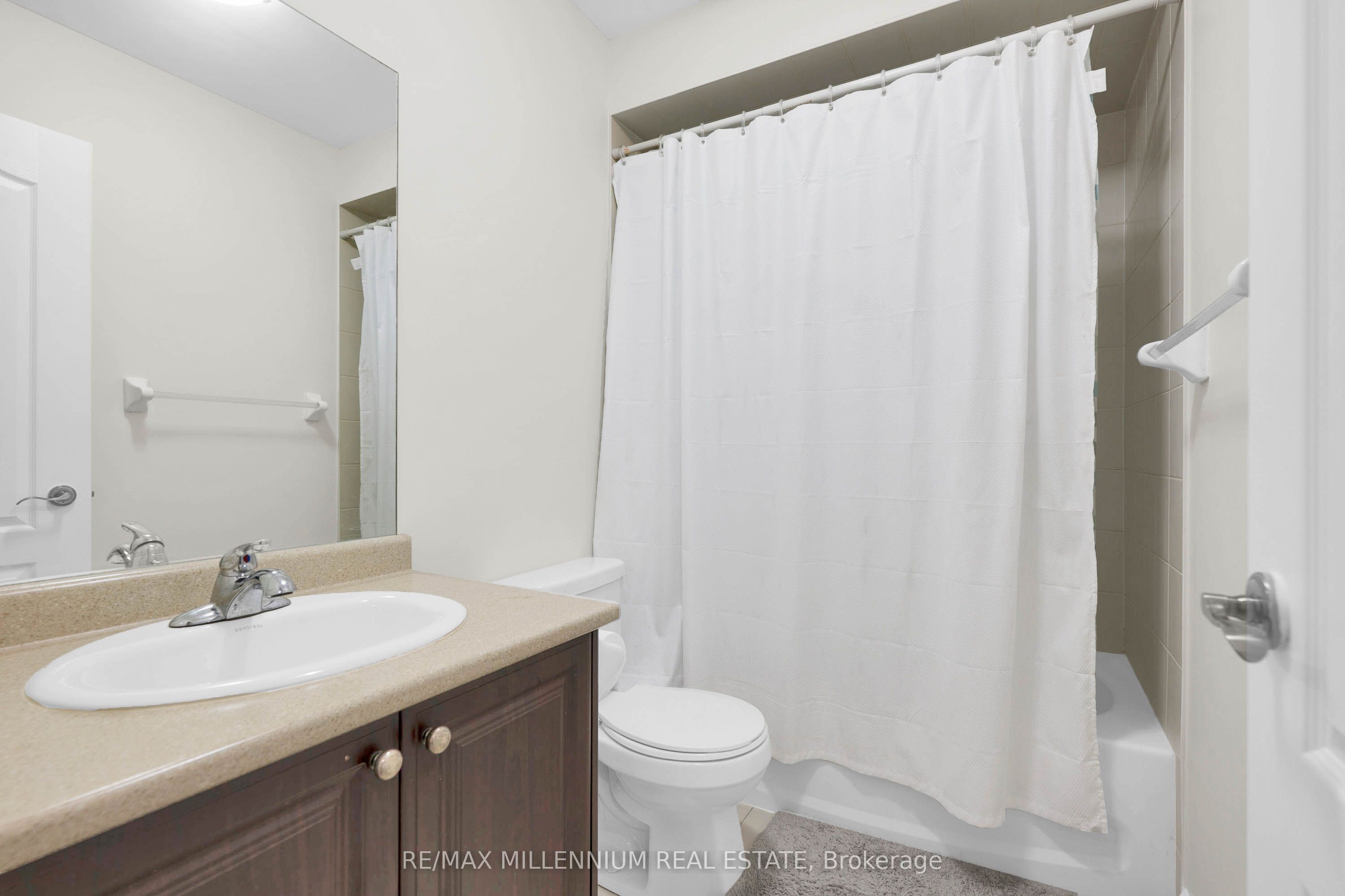 18 Brussels Avenue Property Photo 31