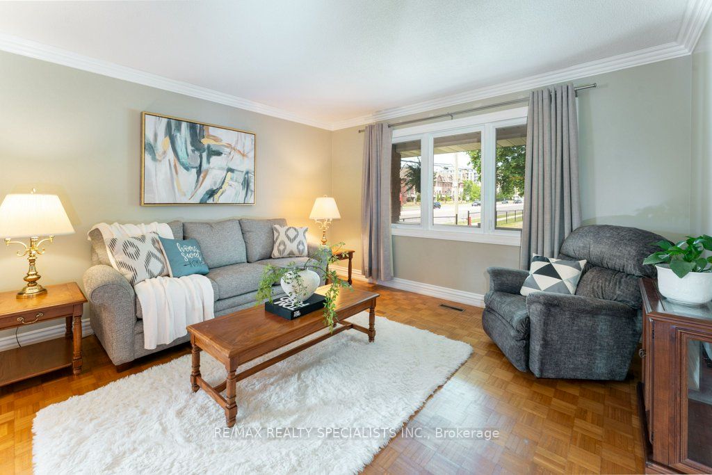 330 Hickory Circle Property Photo 1