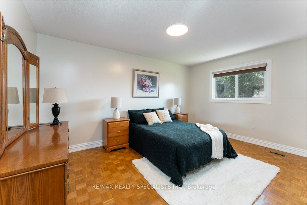 330 Hickory Circle Property Photo 12
