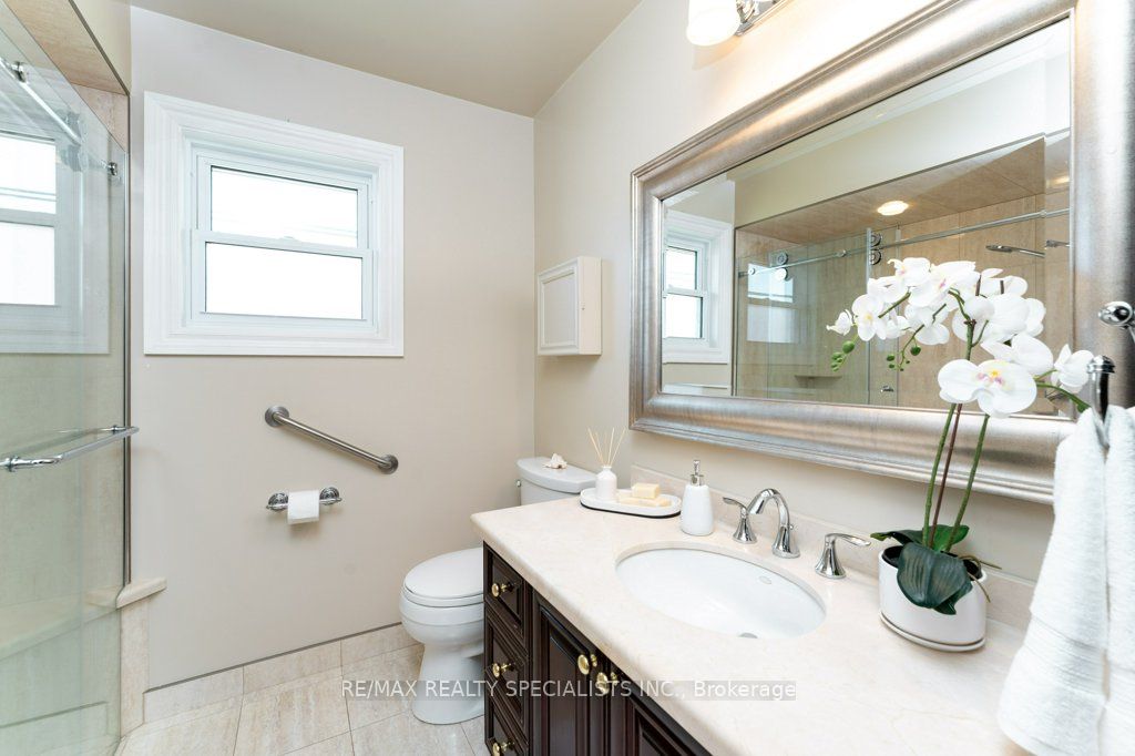 330 Hickory Circle Property Photo 15