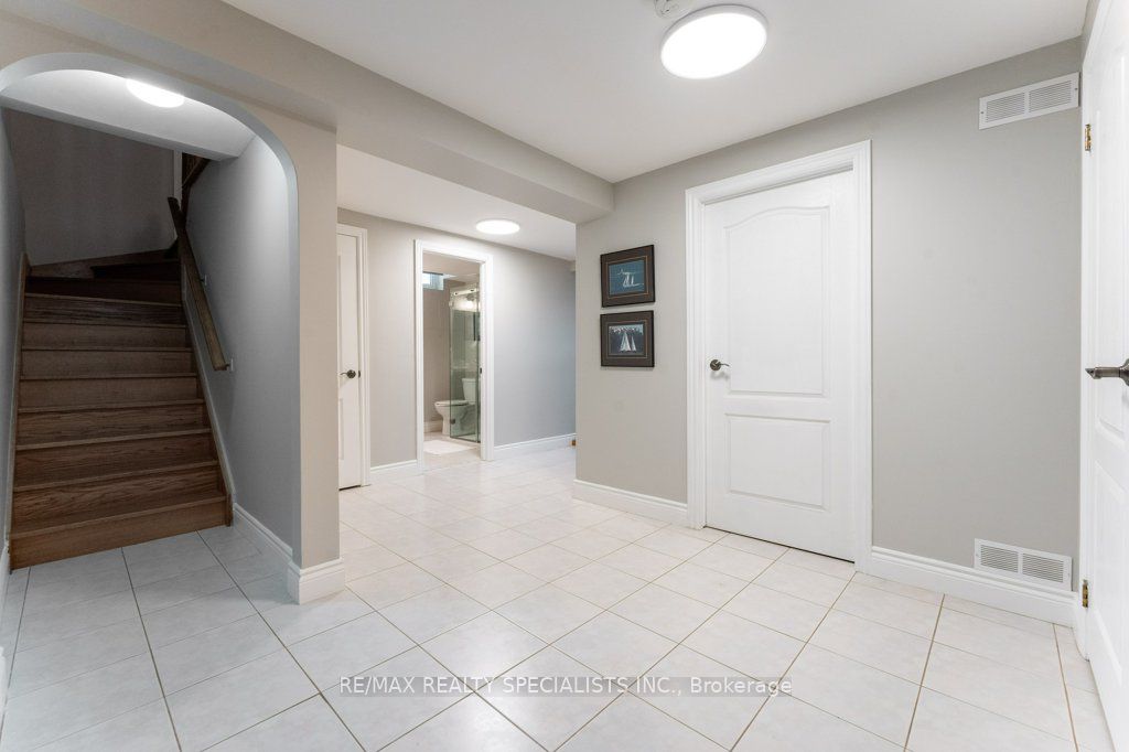 330 Hickory Circle Property Photo 20