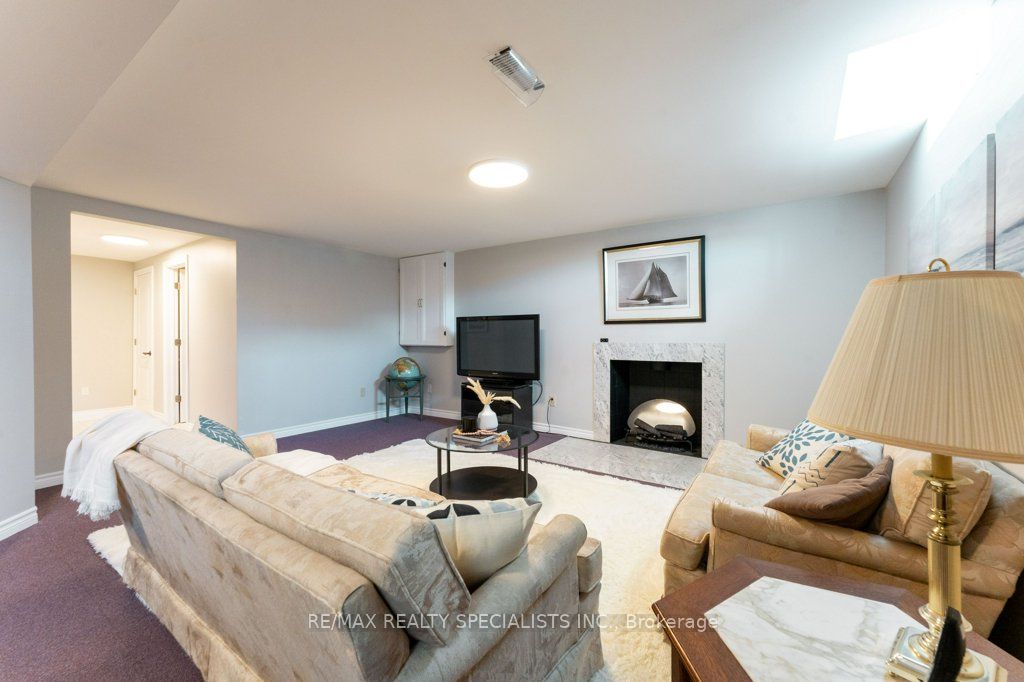 330 Hickory Circle Property Photo 23