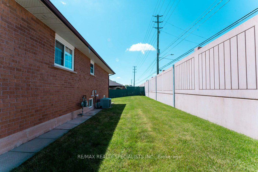 330 Hickory Circle Property Photo 33