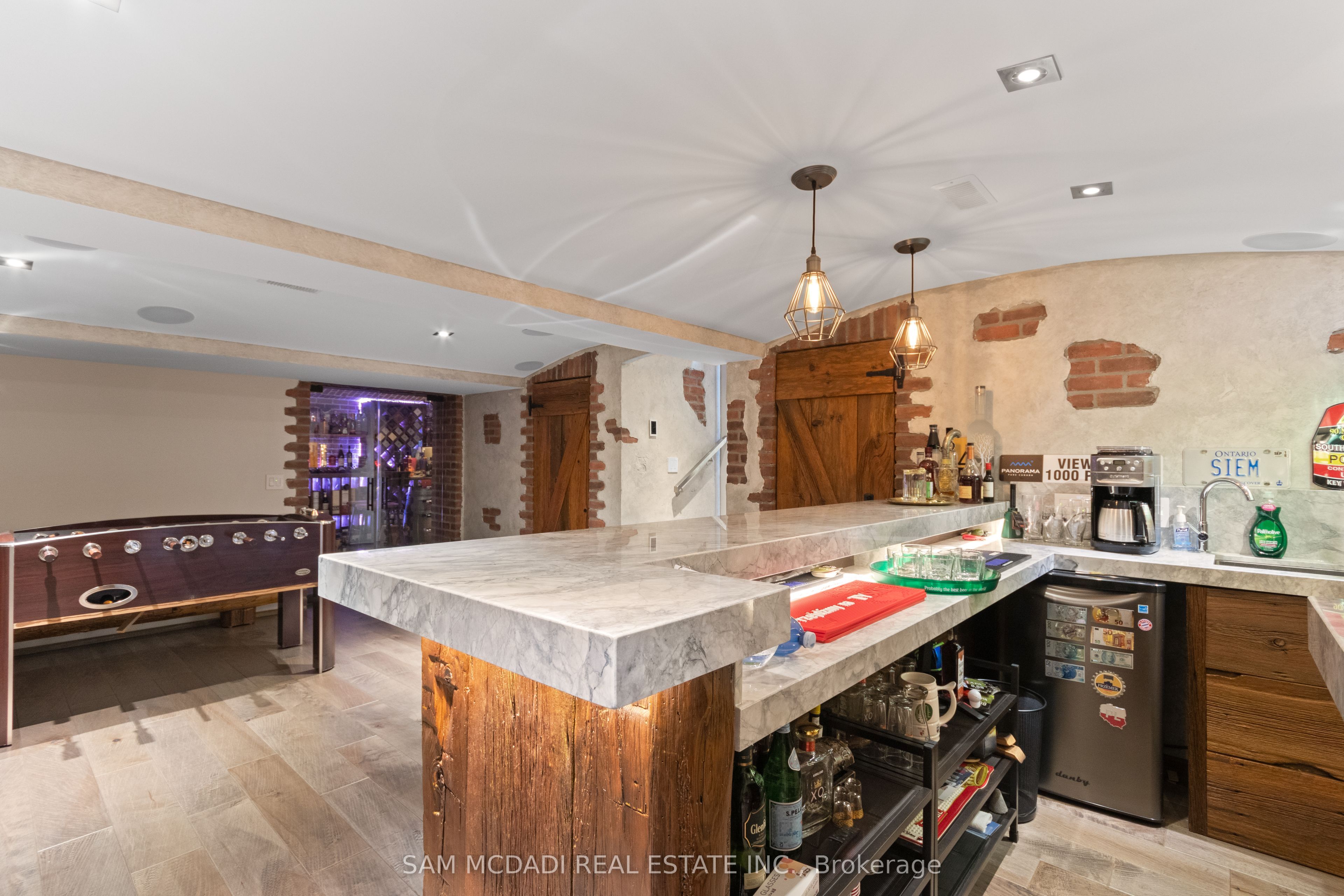1031 Welwyn Drive Property Photo 39