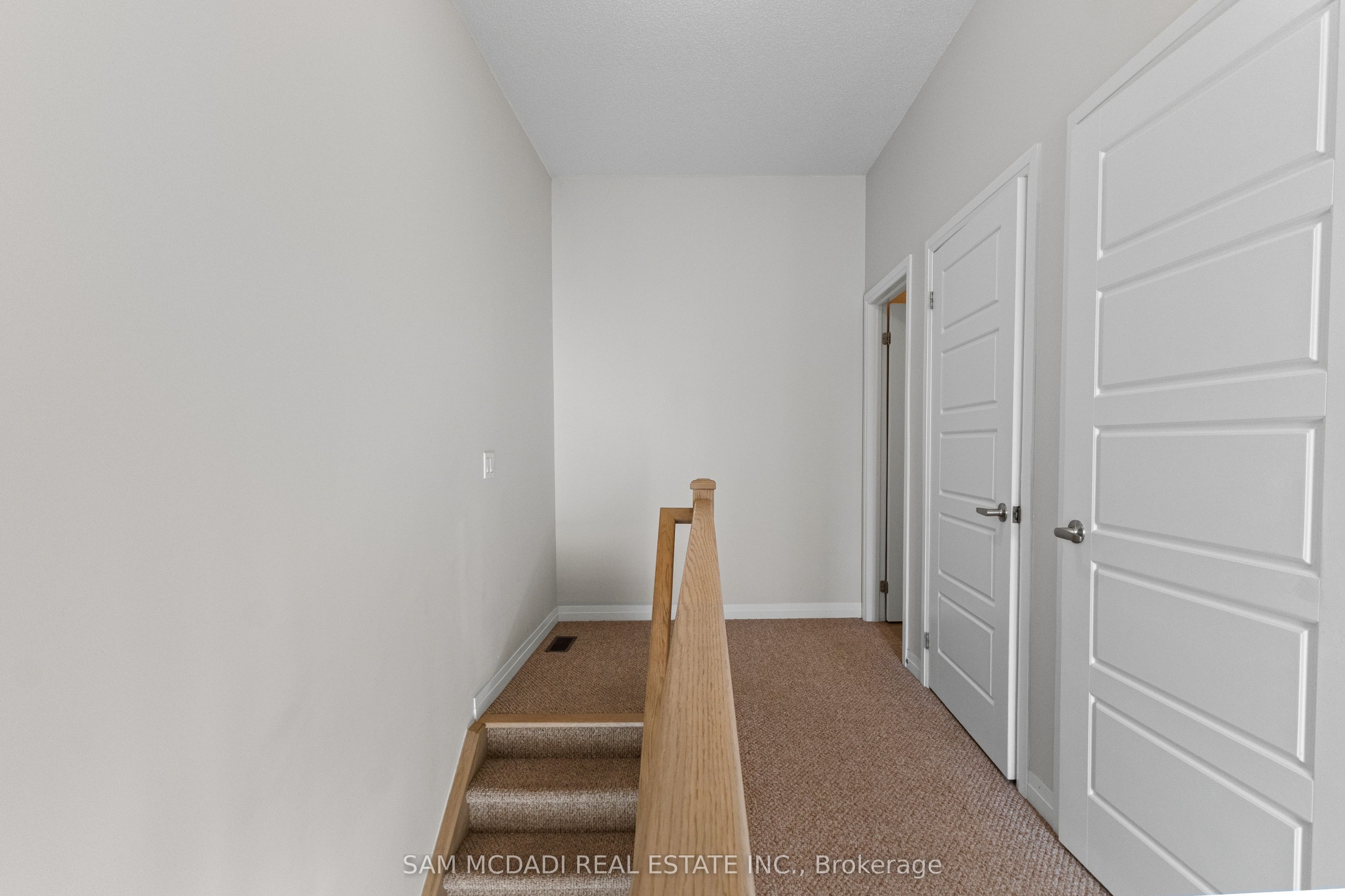 1208 Main Street E 201 Property Photo 10