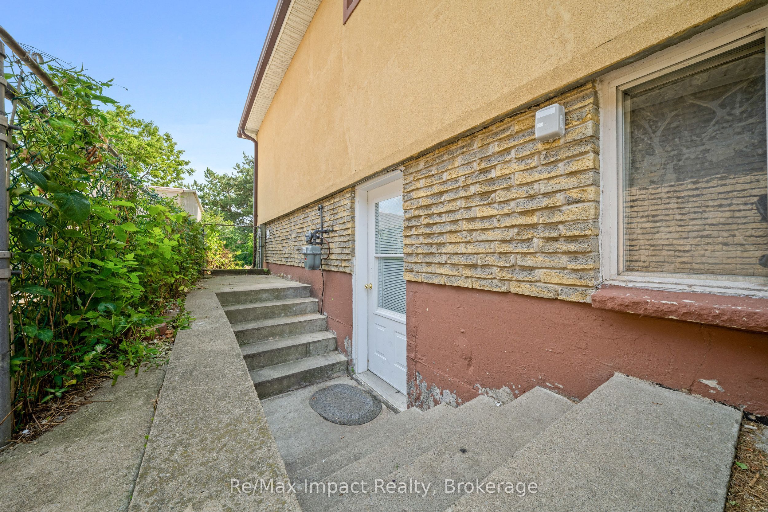 3874 Brandon Gate Drive Property Photo 20