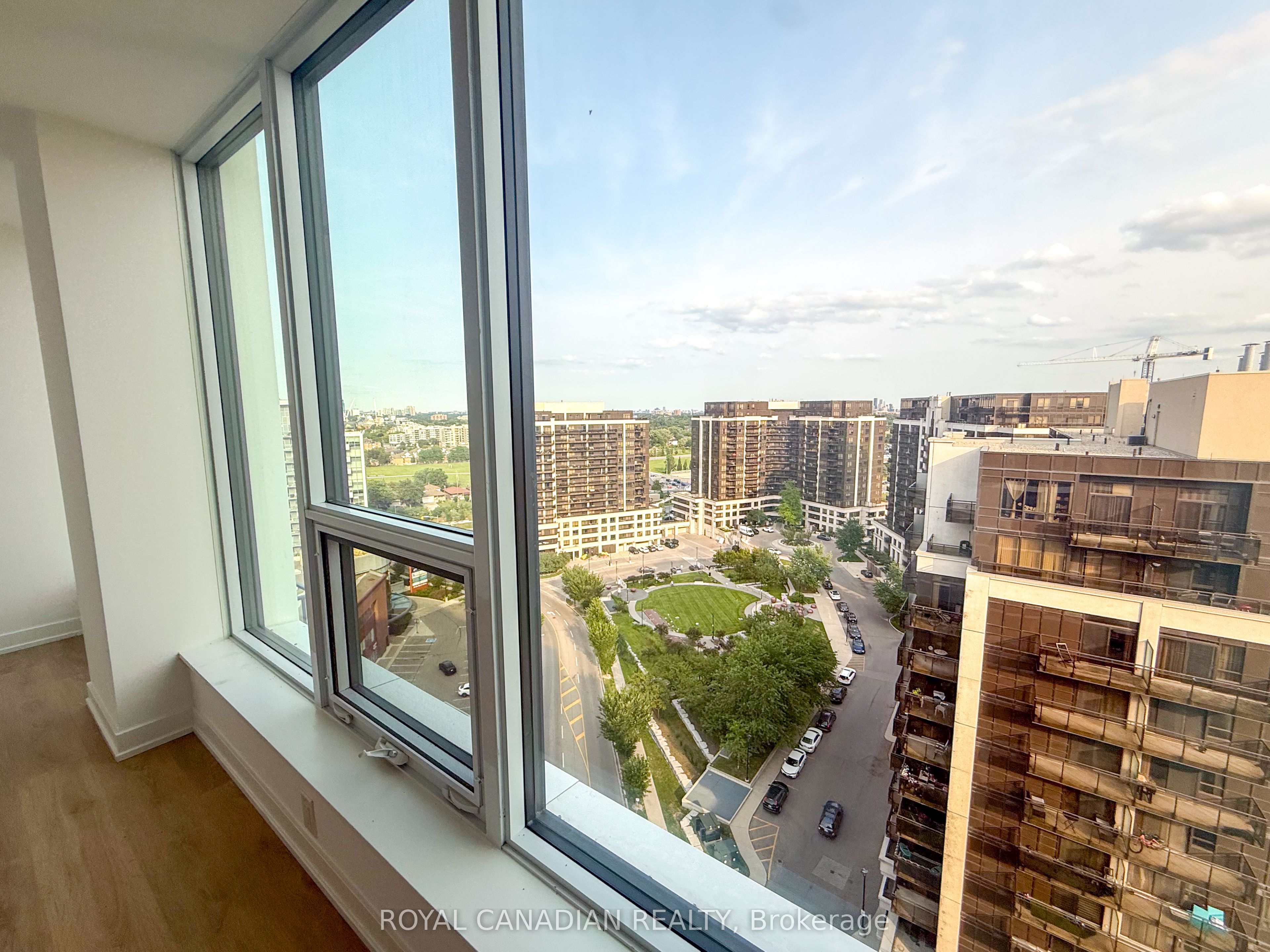 1100 Sheppard Avenue W Ph06 Property Photo 22