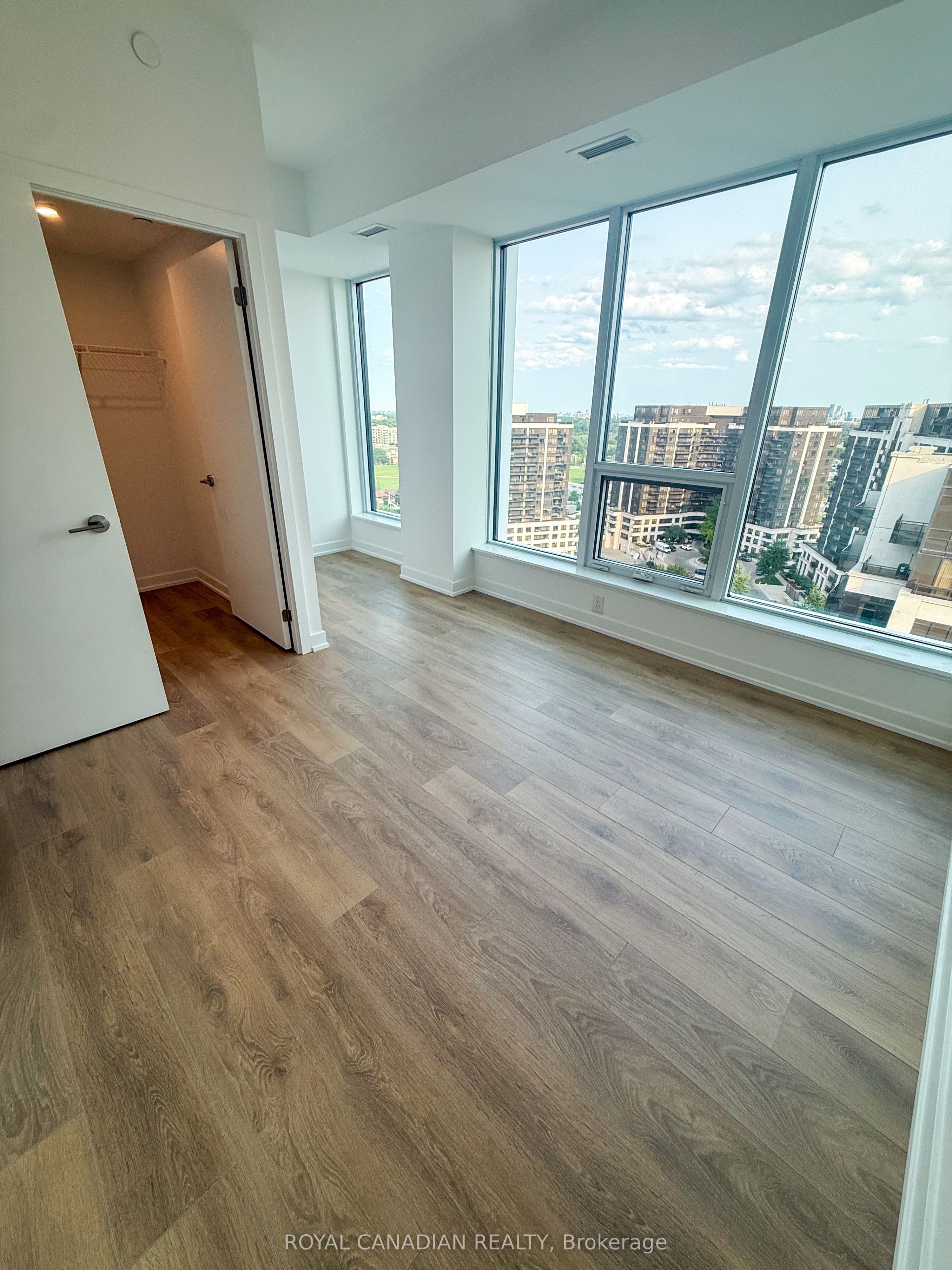 1100 Sheppard Avenue W Ph06 Property Photo 27