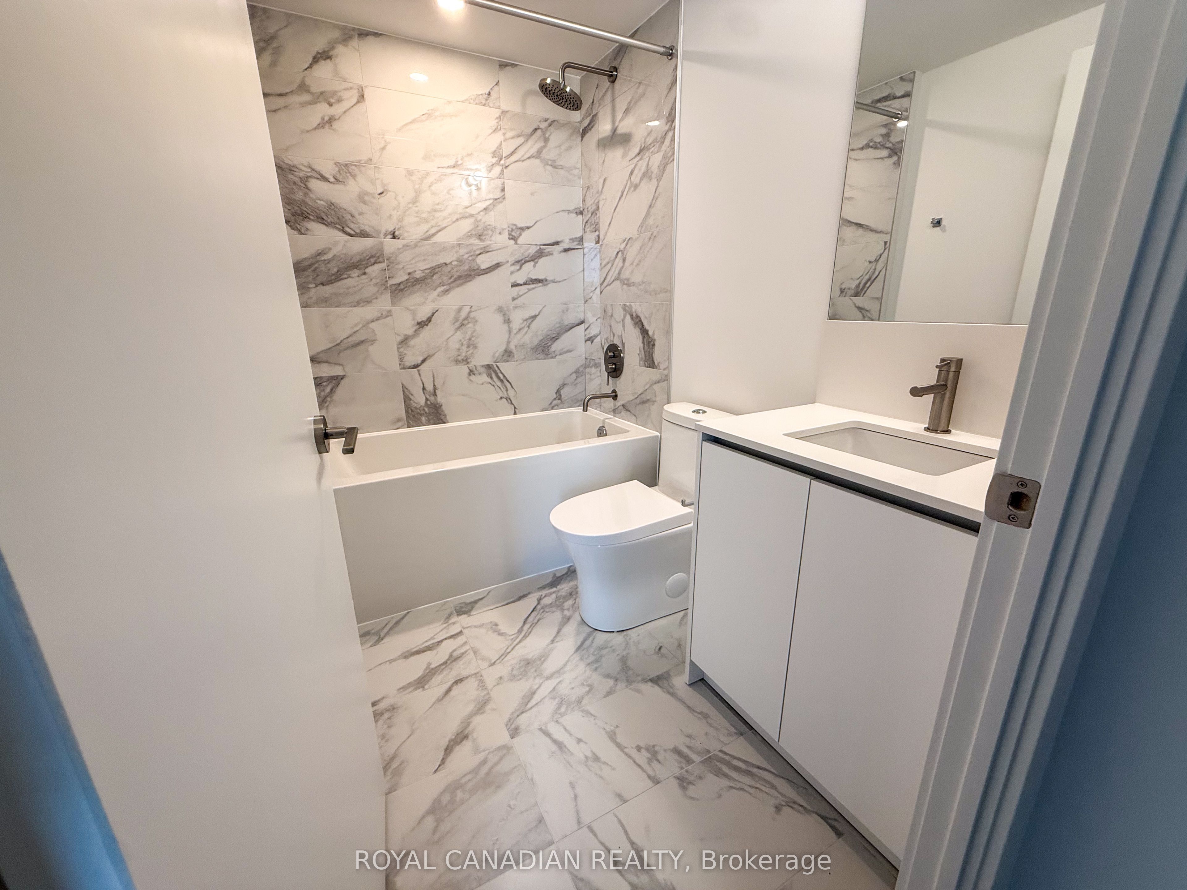 1100 Sheppard Avenue W Ph06 Property Photo 31
