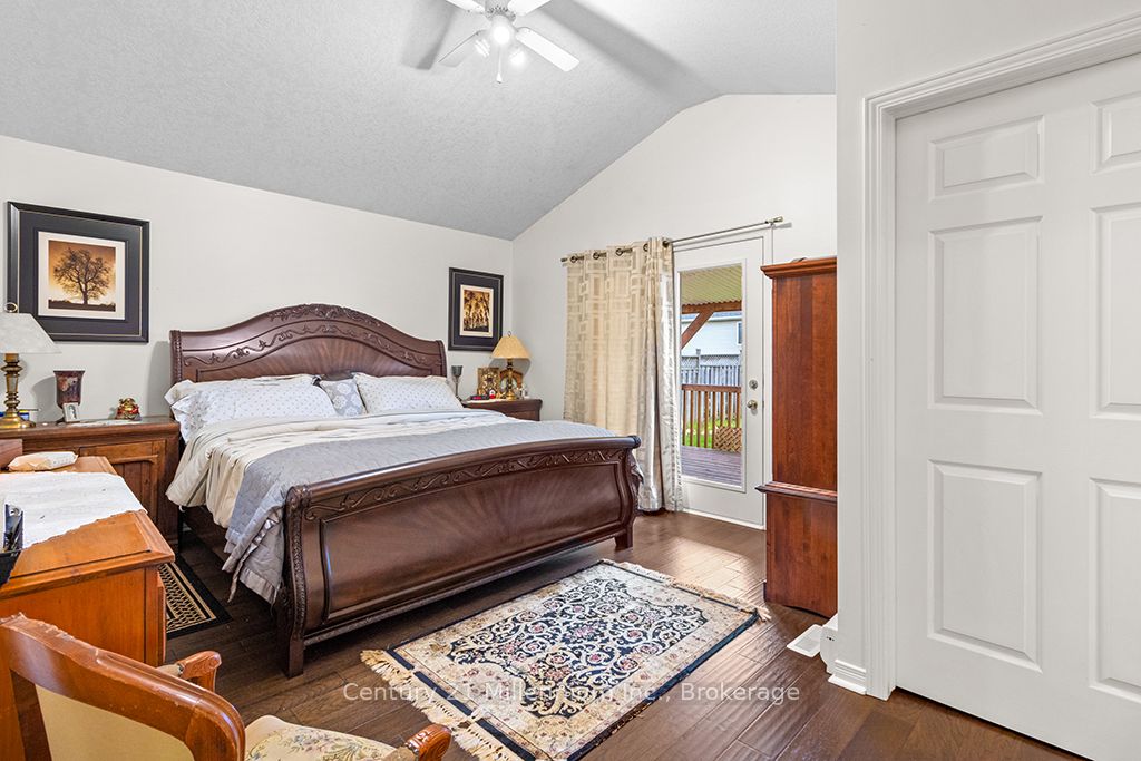 11 Northampton Street Property Photo 13