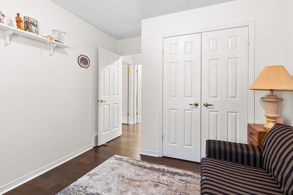 11 Northampton Street Property Photo 18