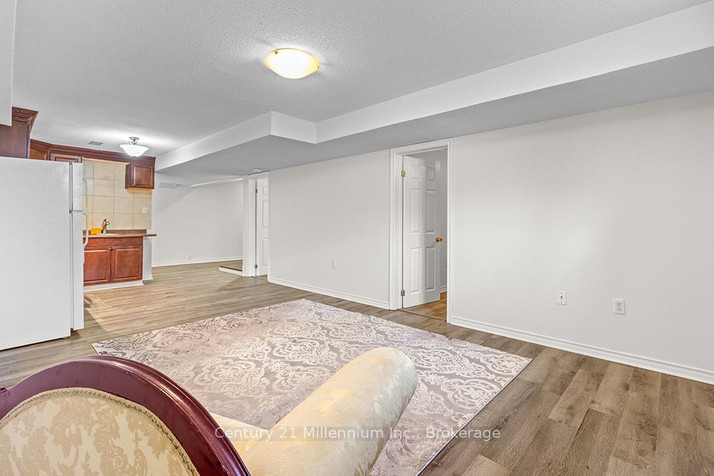 11 Northampton Street Property Photo 26
