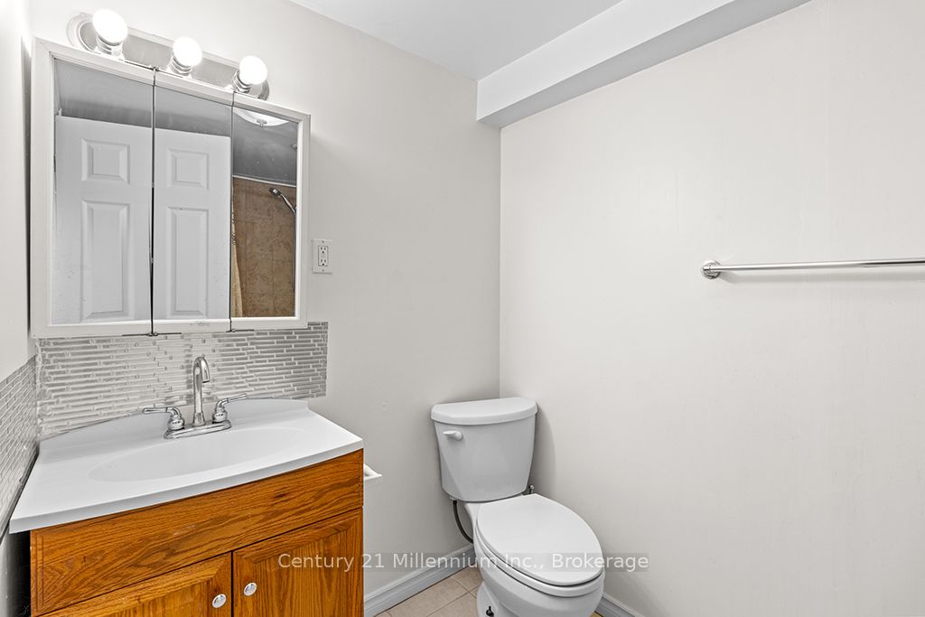 11 Northampton Street Property Photo 32