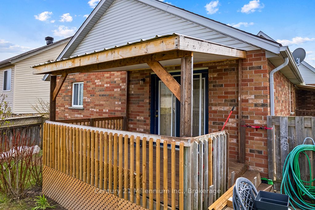 11 Northampton Street Property Photo 39