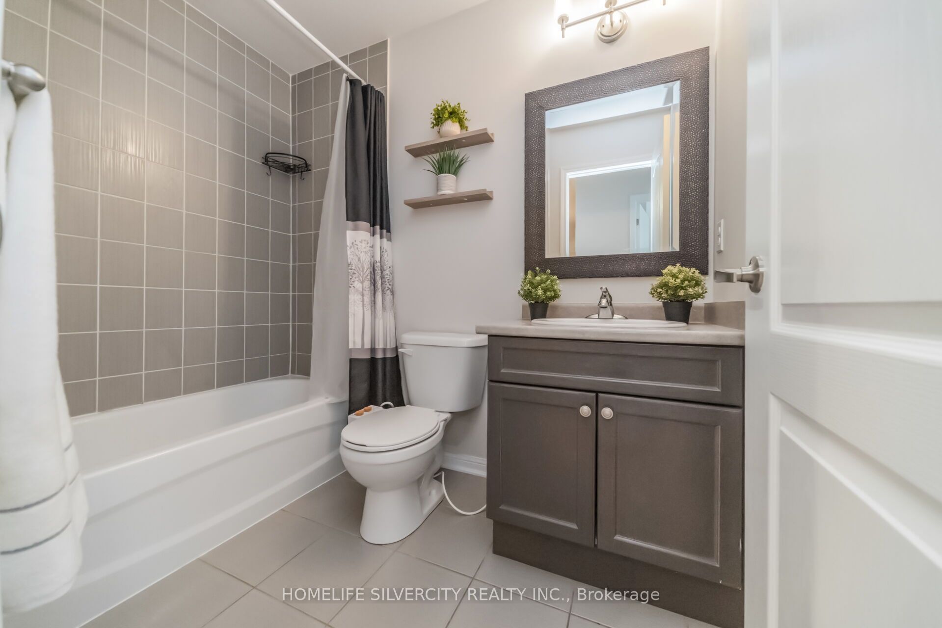 31 Betterton Crescent Property Photo 40