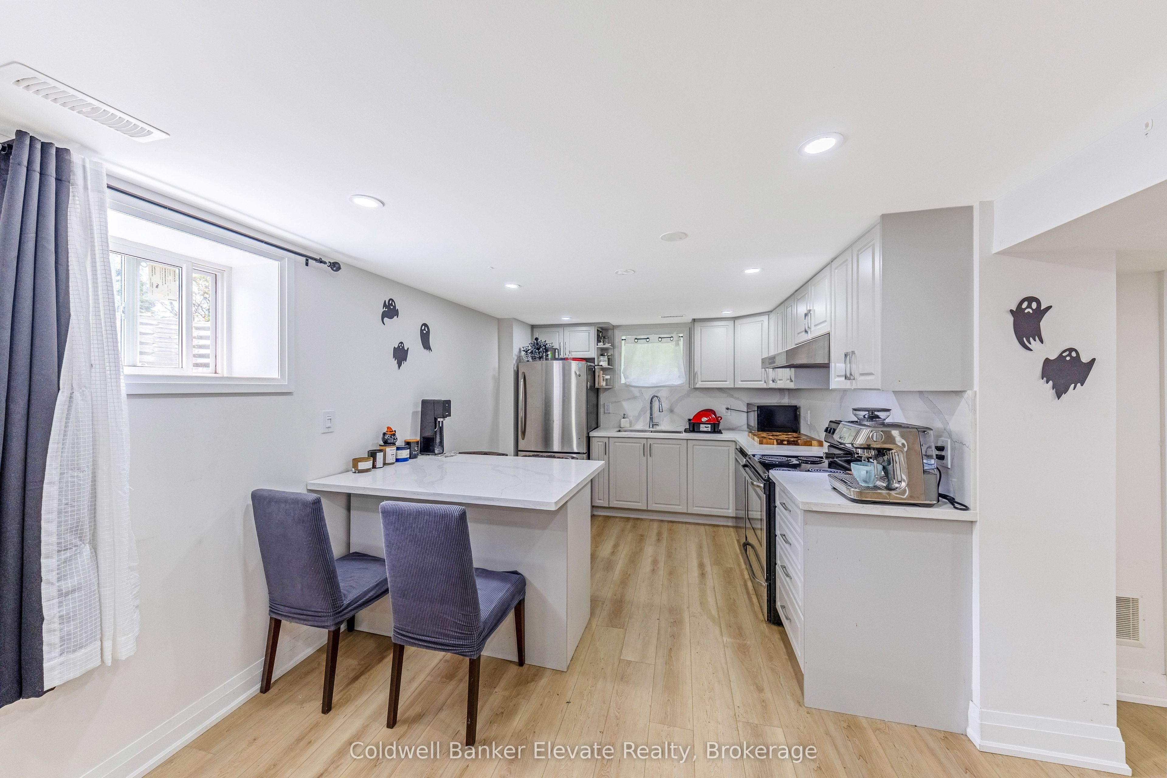 39 Mcgilvray Crescent Property Photo 28