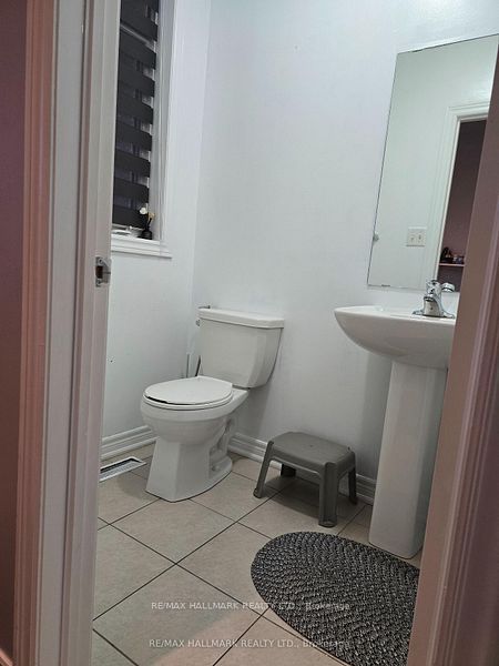32 Kempenfelt Trail Property Photo 6