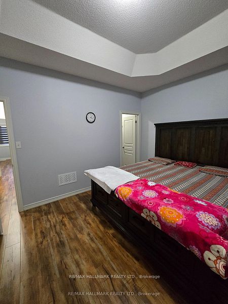 32 Kempenfelt Trail Property Photo 16