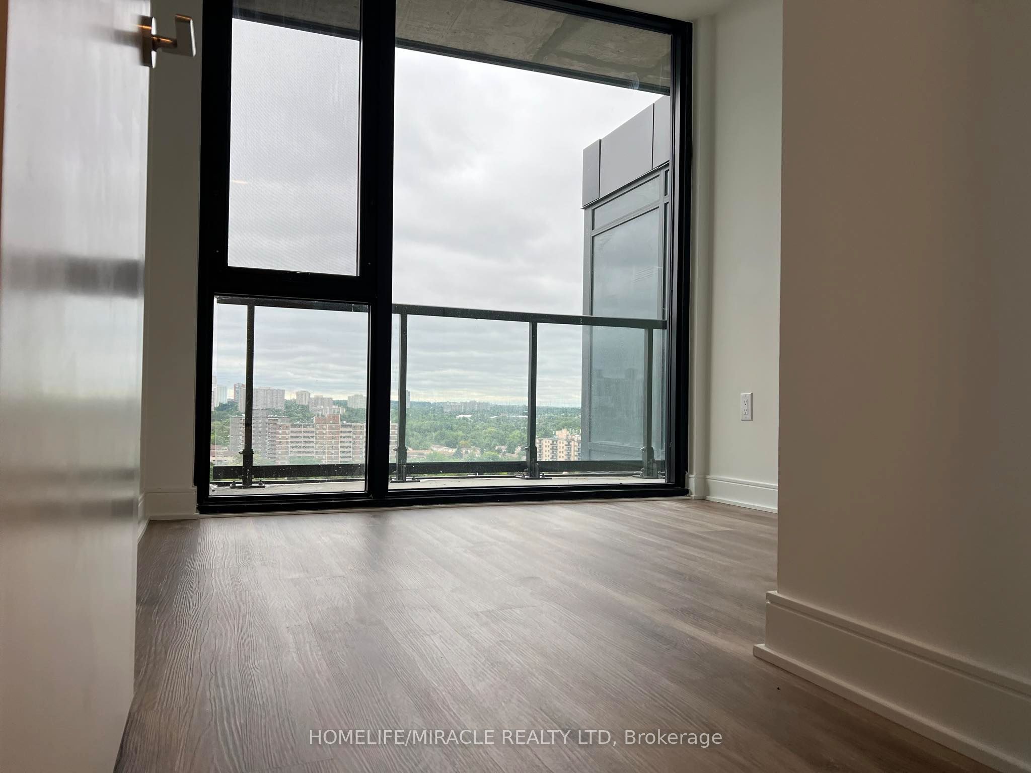 86 Dundas Street E 1603 Property Photo 12