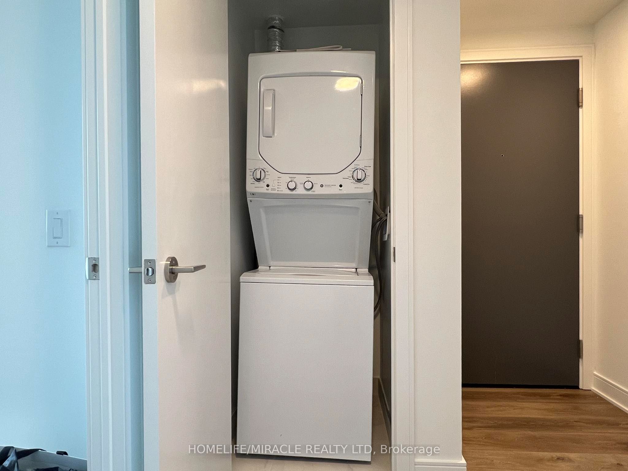 86 Dundas Street E 1603 Property Photo 15
