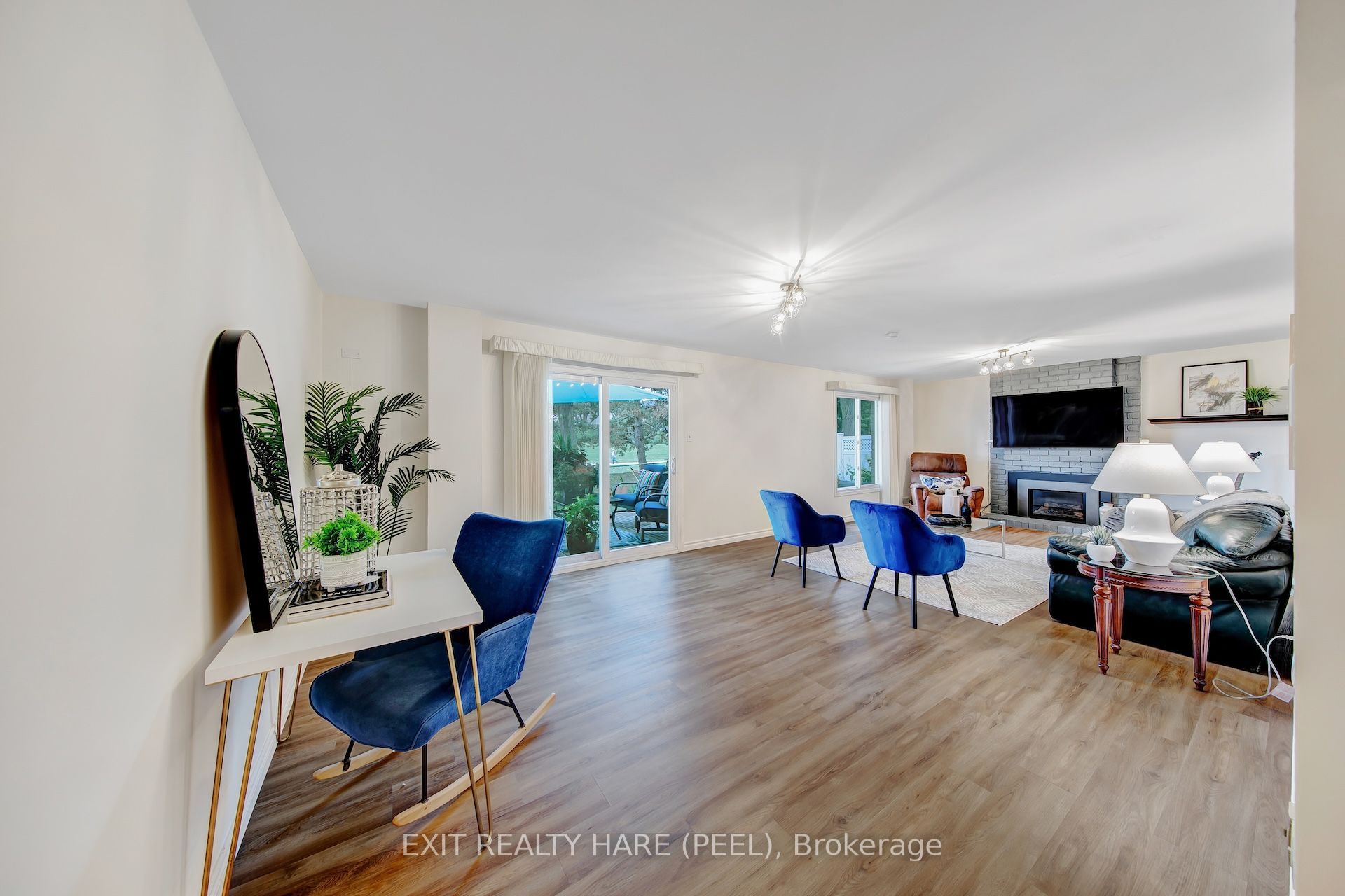 48 Nanport Street Property Photo 36