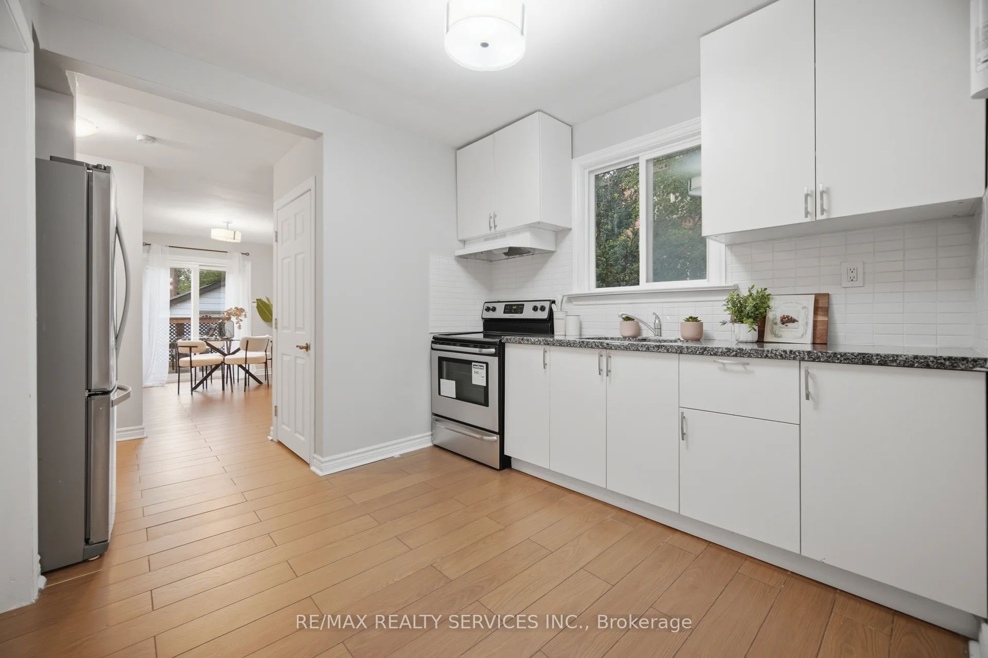30 Elder Avenue Property Photo 8