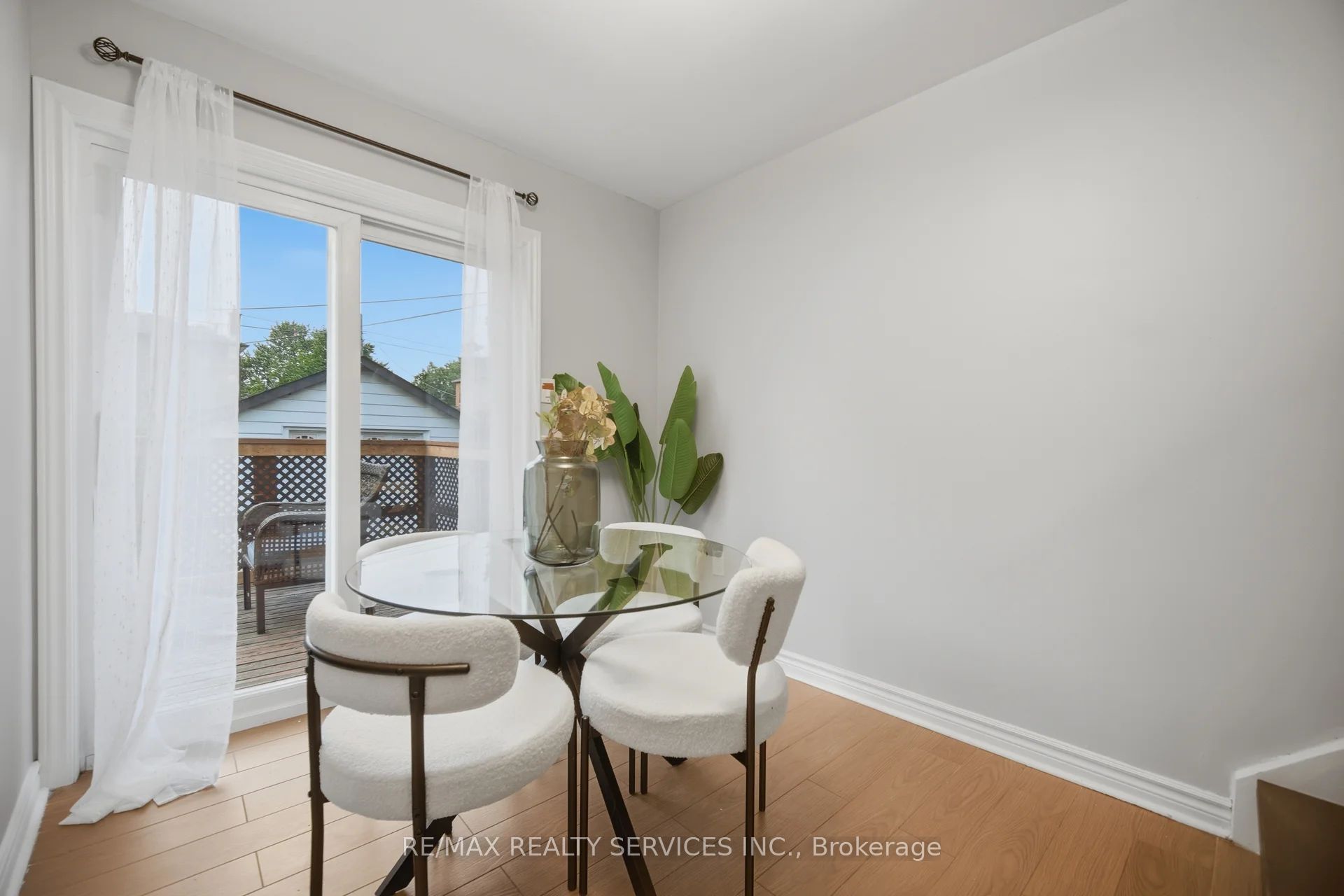 30 Elder Avenue Property Photo 11