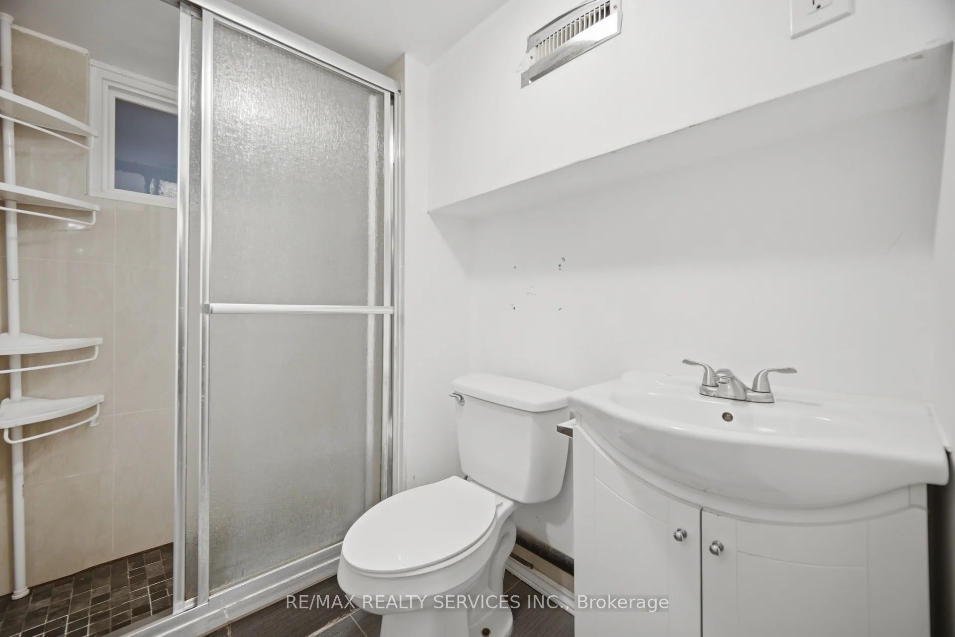 30 Elder Avenue Property Photo 28
