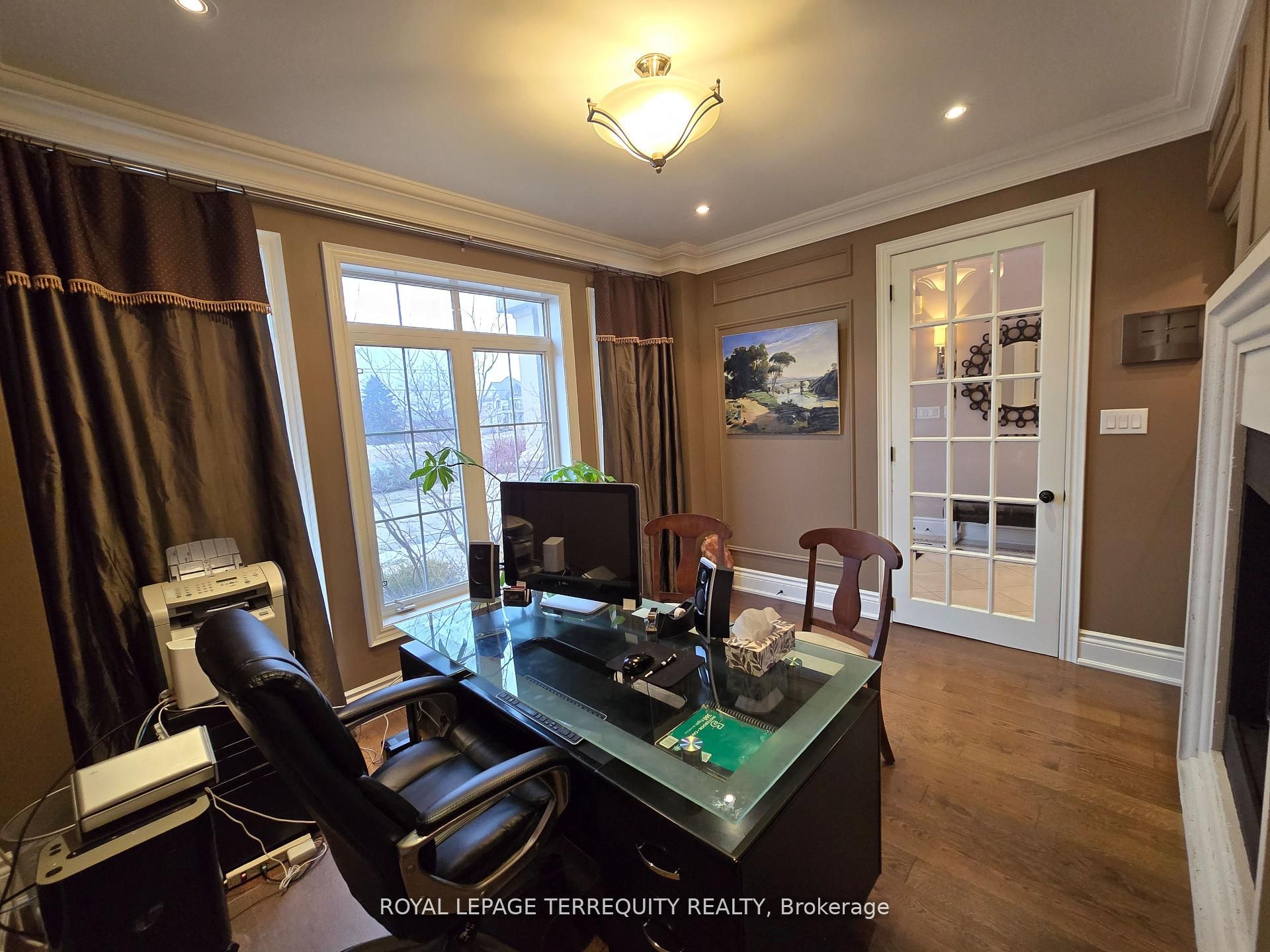 19 Black Diamond Crescent Property Photo 6