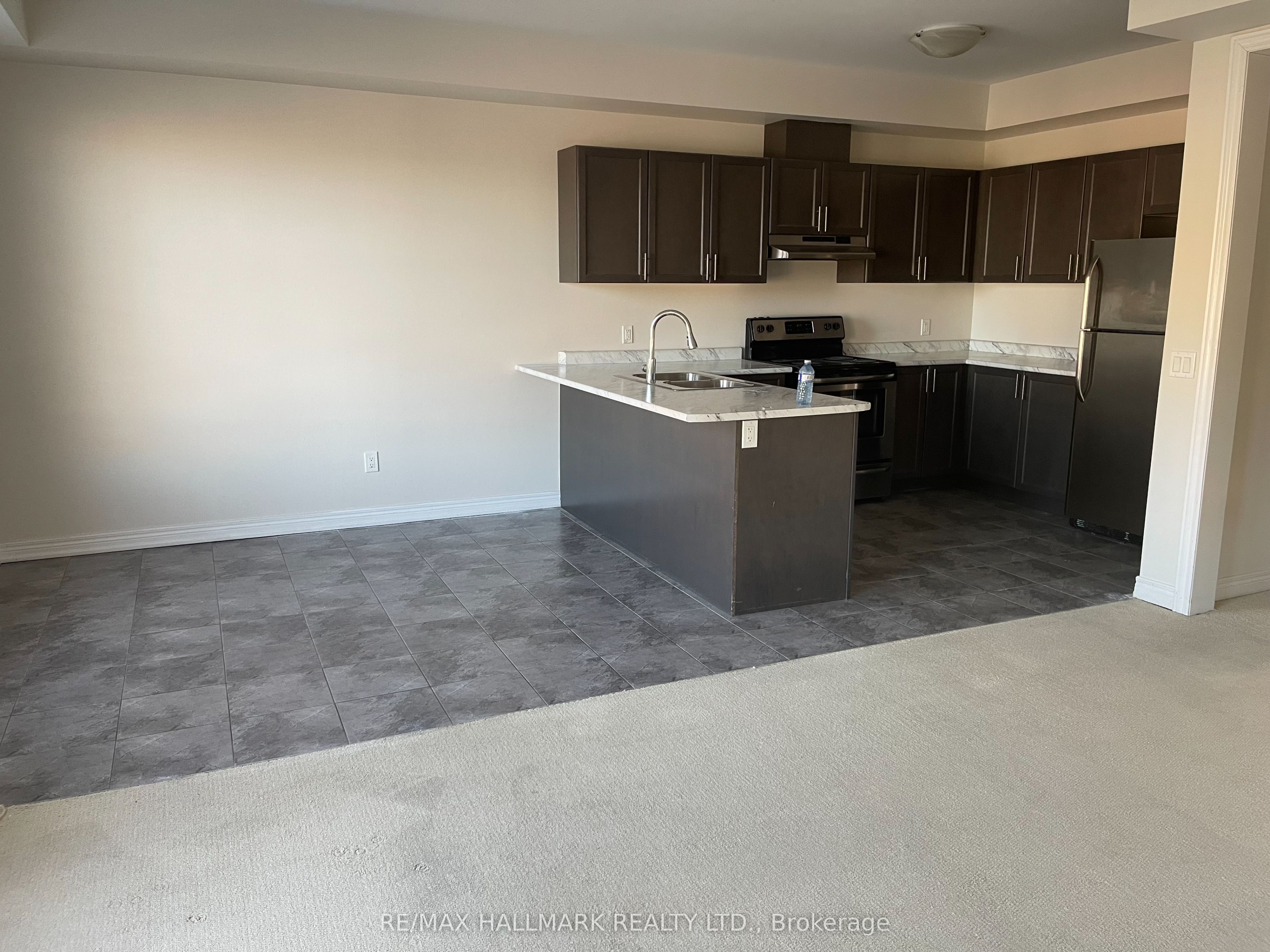 152 Inspire Boulevard Property Photo 8