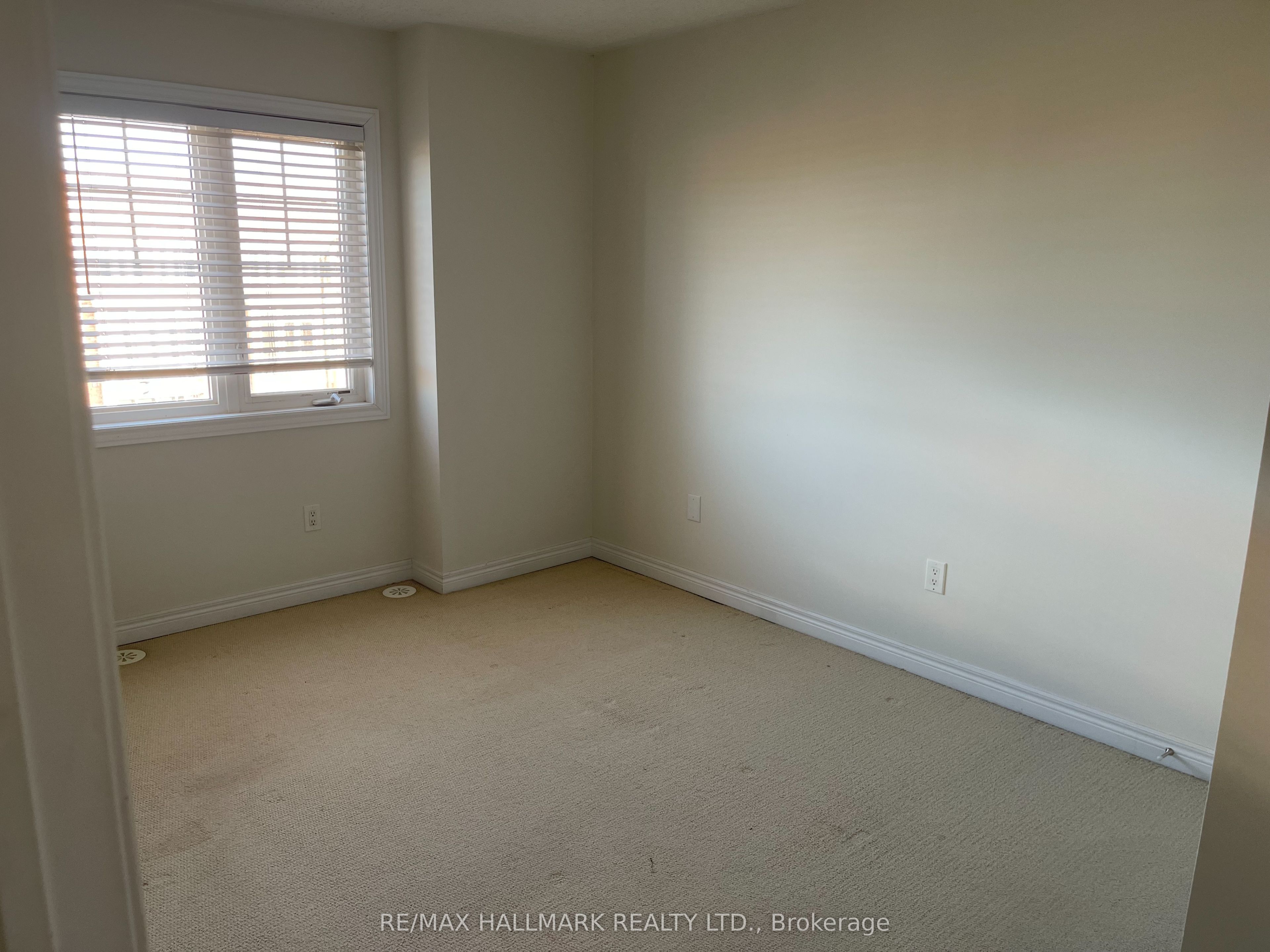 152 Inspire Boulevard Property Photo 12