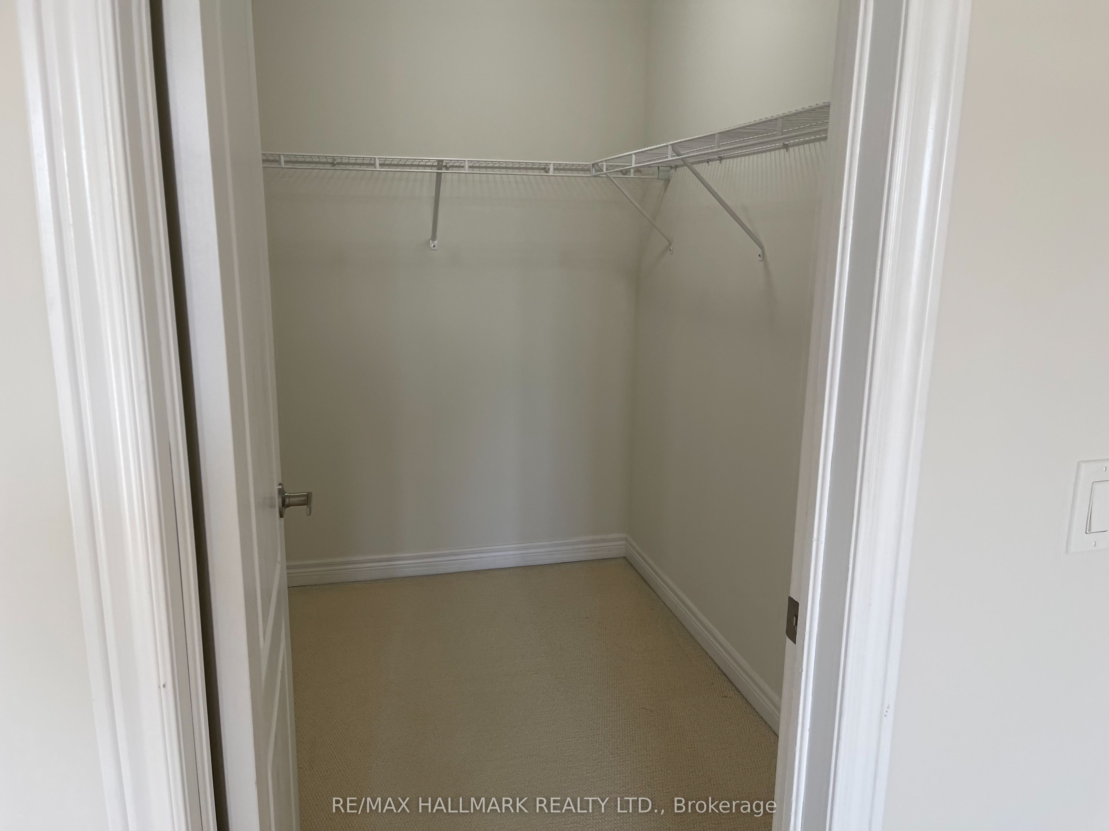 152 Inspire Boulevard Property Photo 14