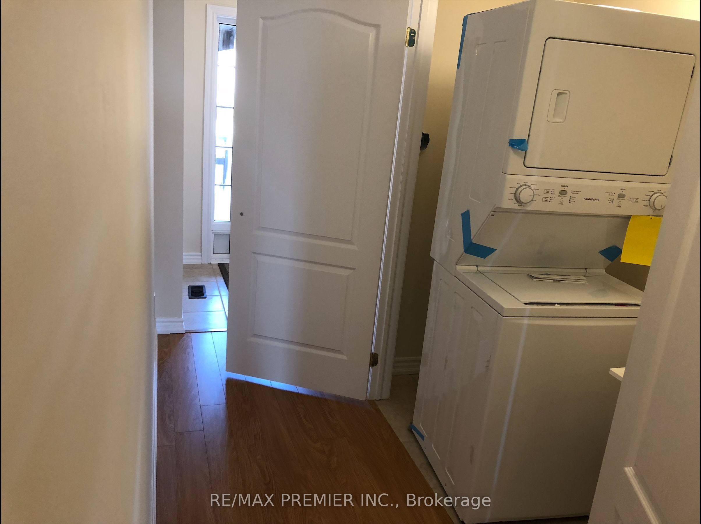 32 Shiff Crescent Property Photo 21