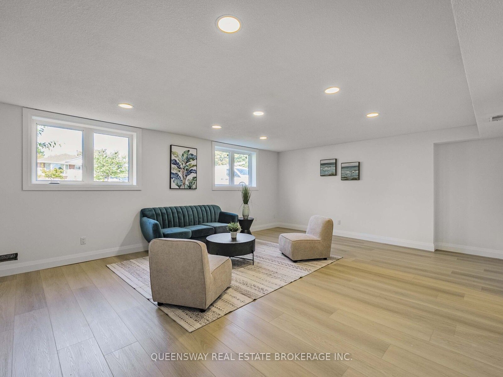 1128 Pinegrove Road Property Photo 13
