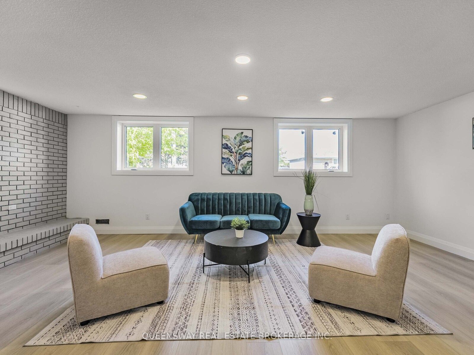 1128 Pinegrove Road Property Photo 14