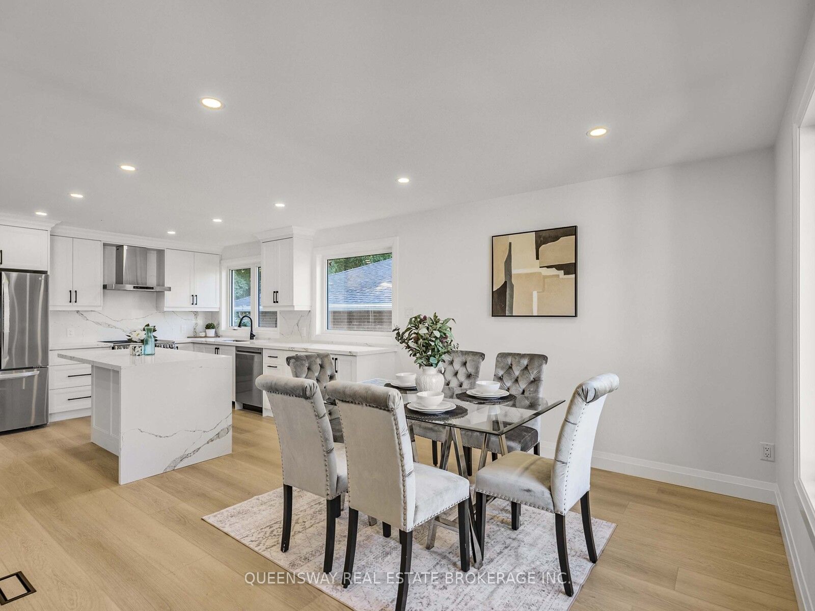 1128 Pinegrove Road Property Photo 16