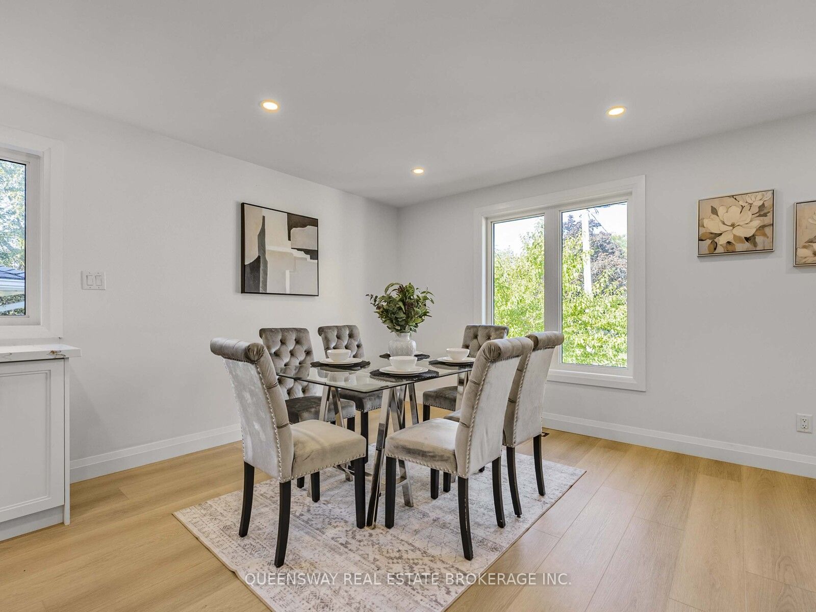1128 Pinegrove Road Property Photo 17