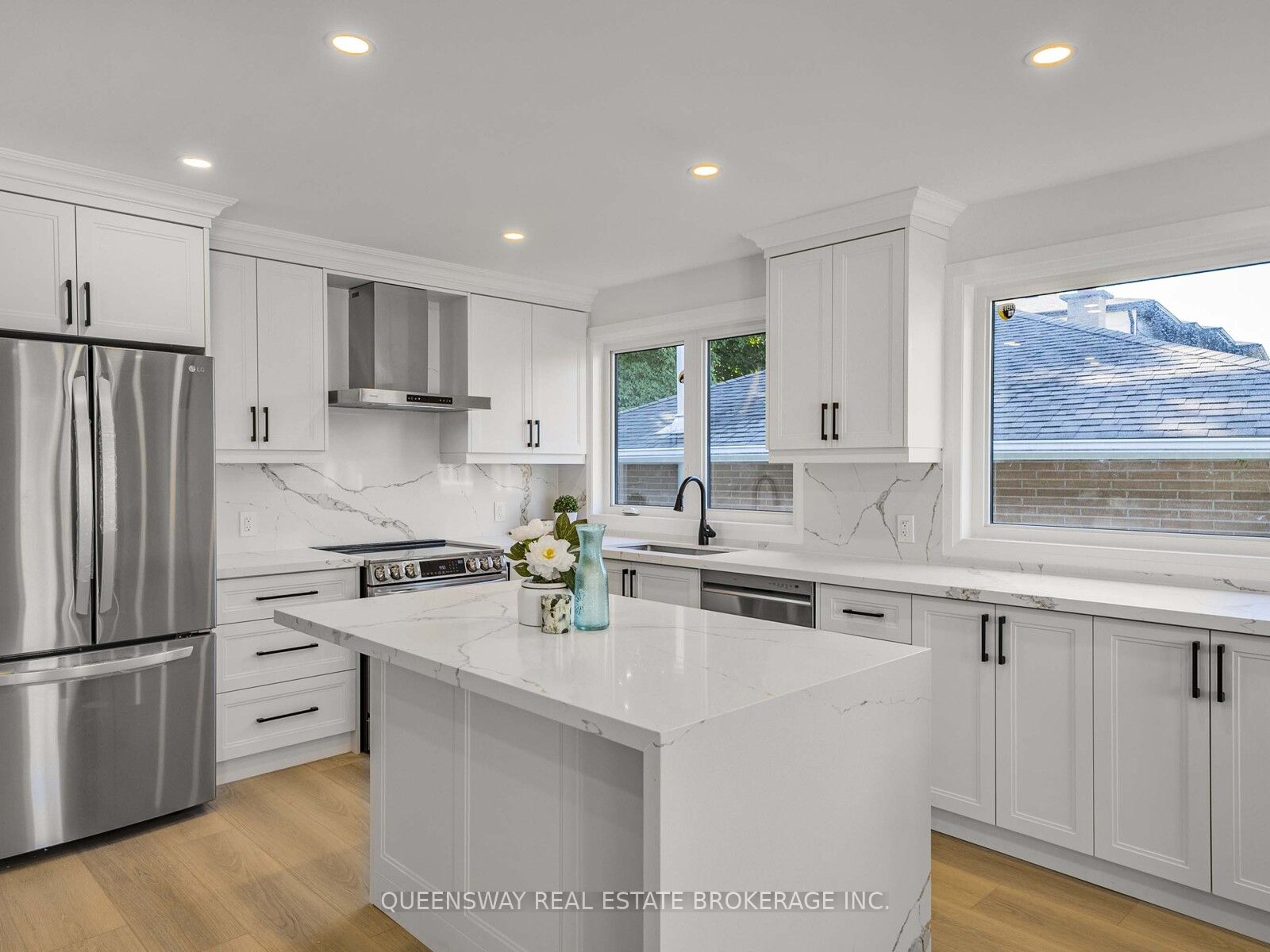 1128 Pinegrove Road Property Photo 21