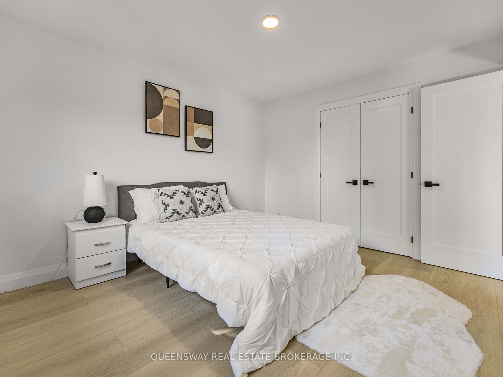 1128 Pinegrove Road Property Photo 26